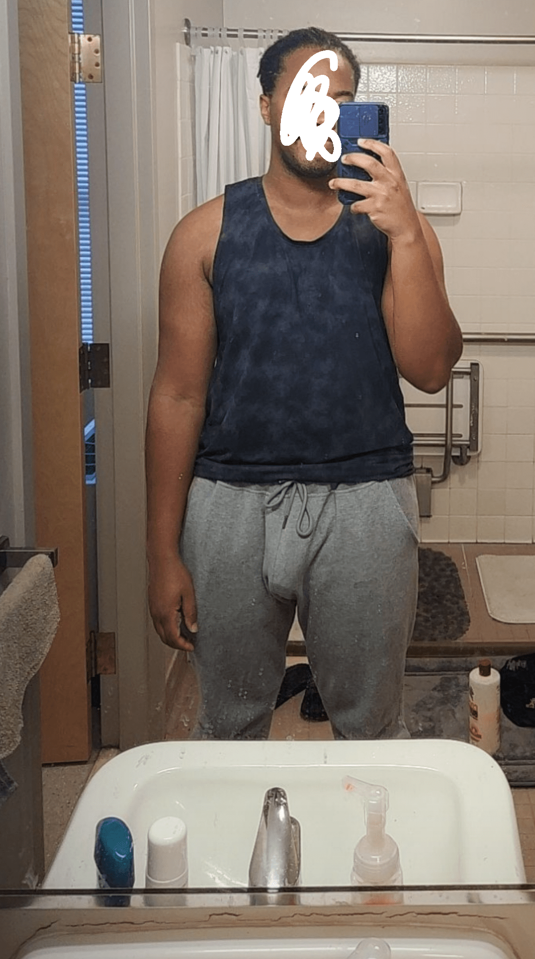 Sweatpants after gym r/GraySweatpants