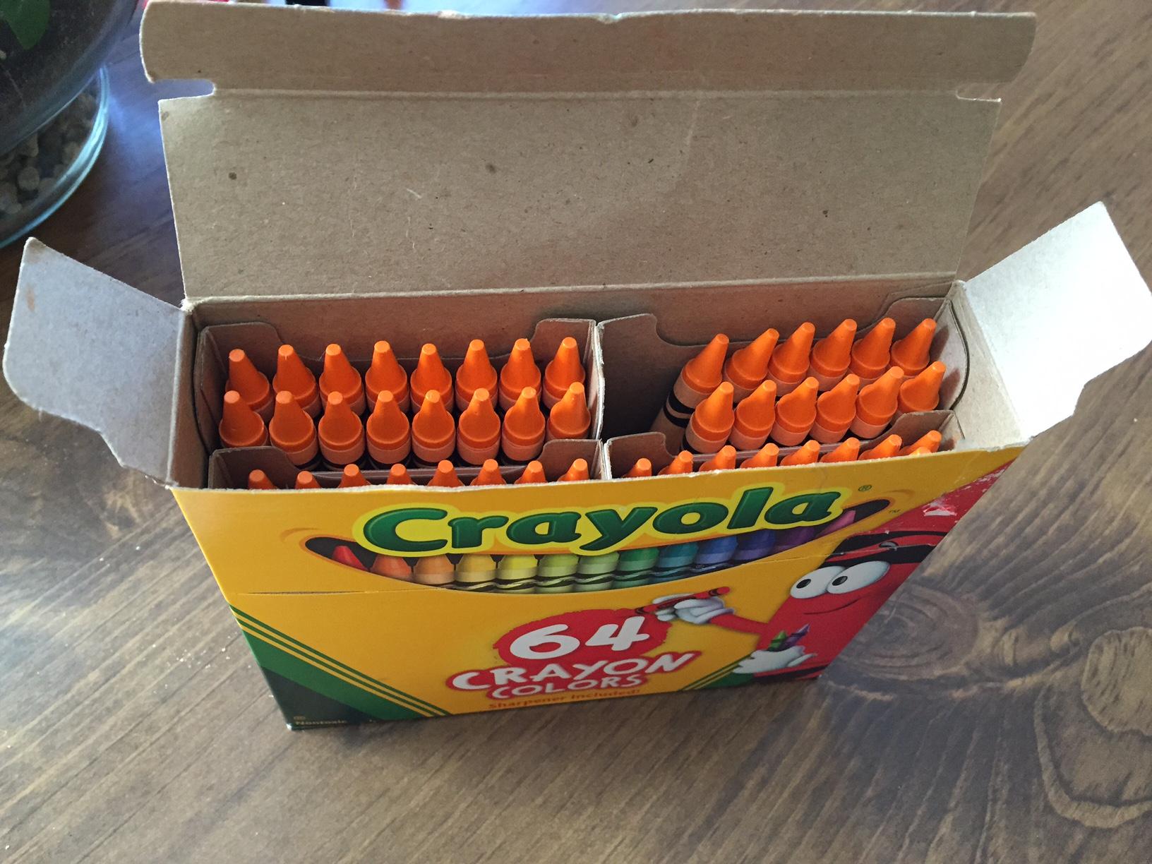 This Crayola box was all orange r/mildlyinteresting