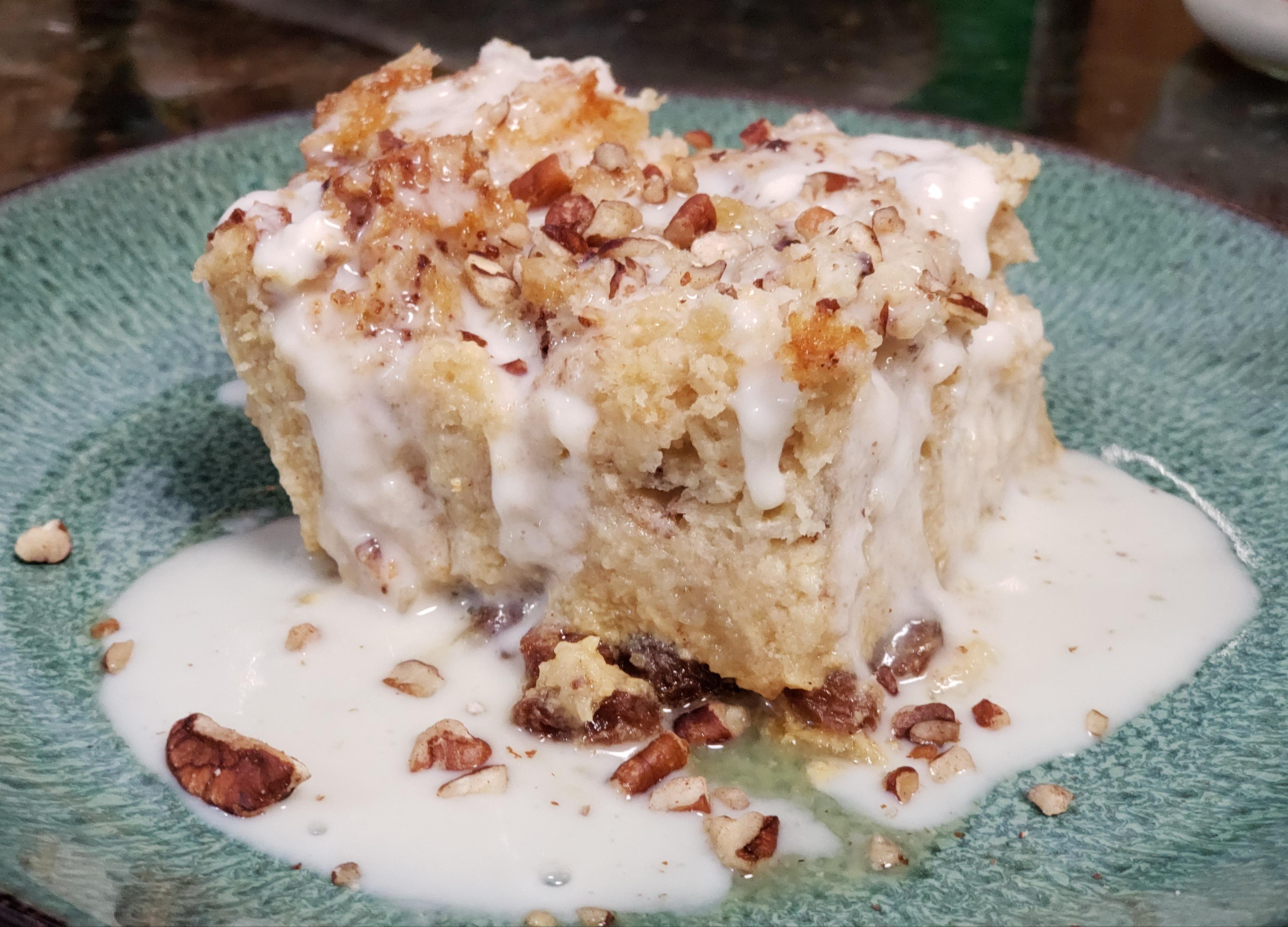 Emeril's New Orleans Style Bread Pudding with Whisky Sauce r/Baking
