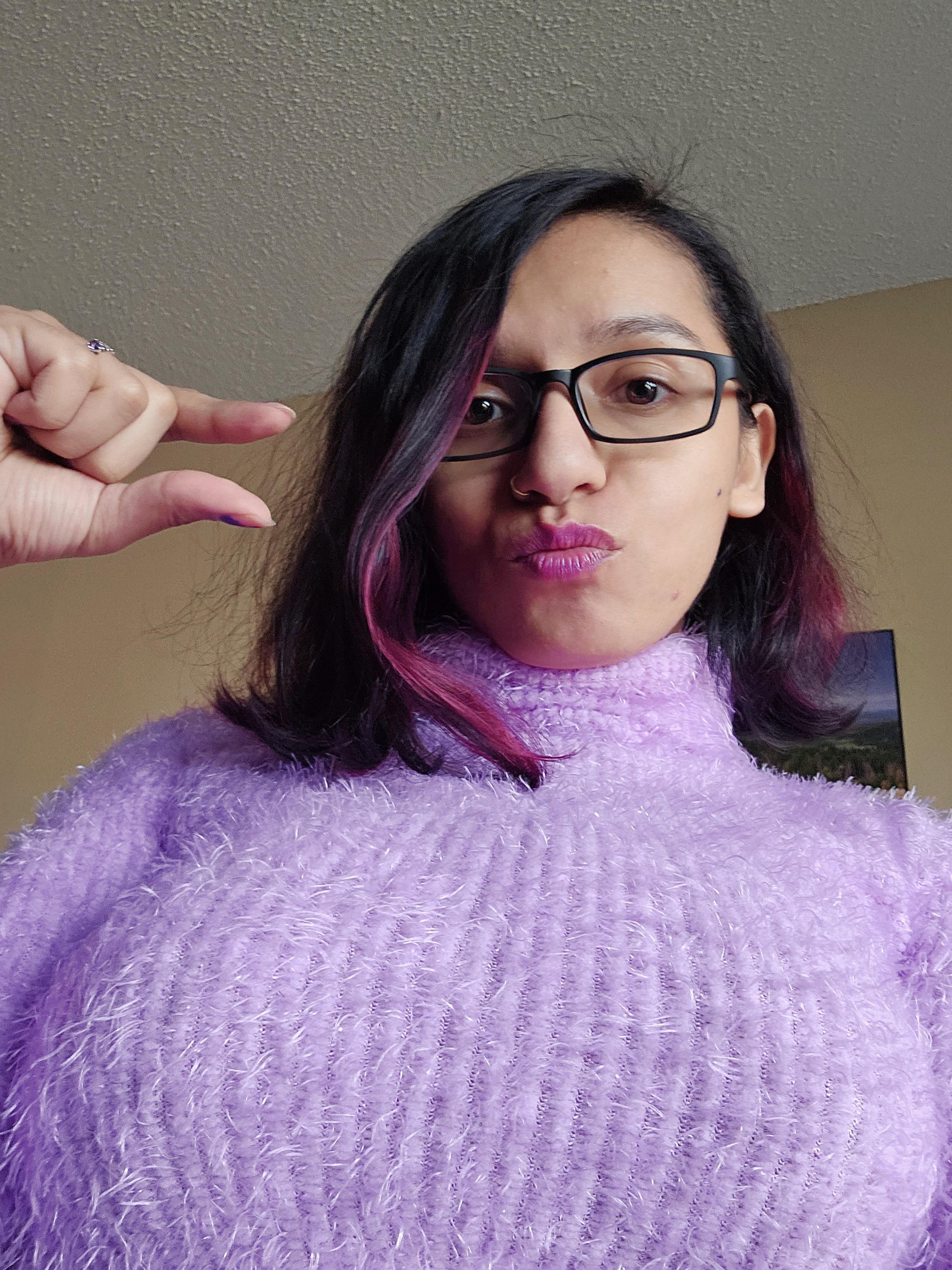 Type "YES MISTRESS" if you're under 6 inches! : Goddess_Rarity