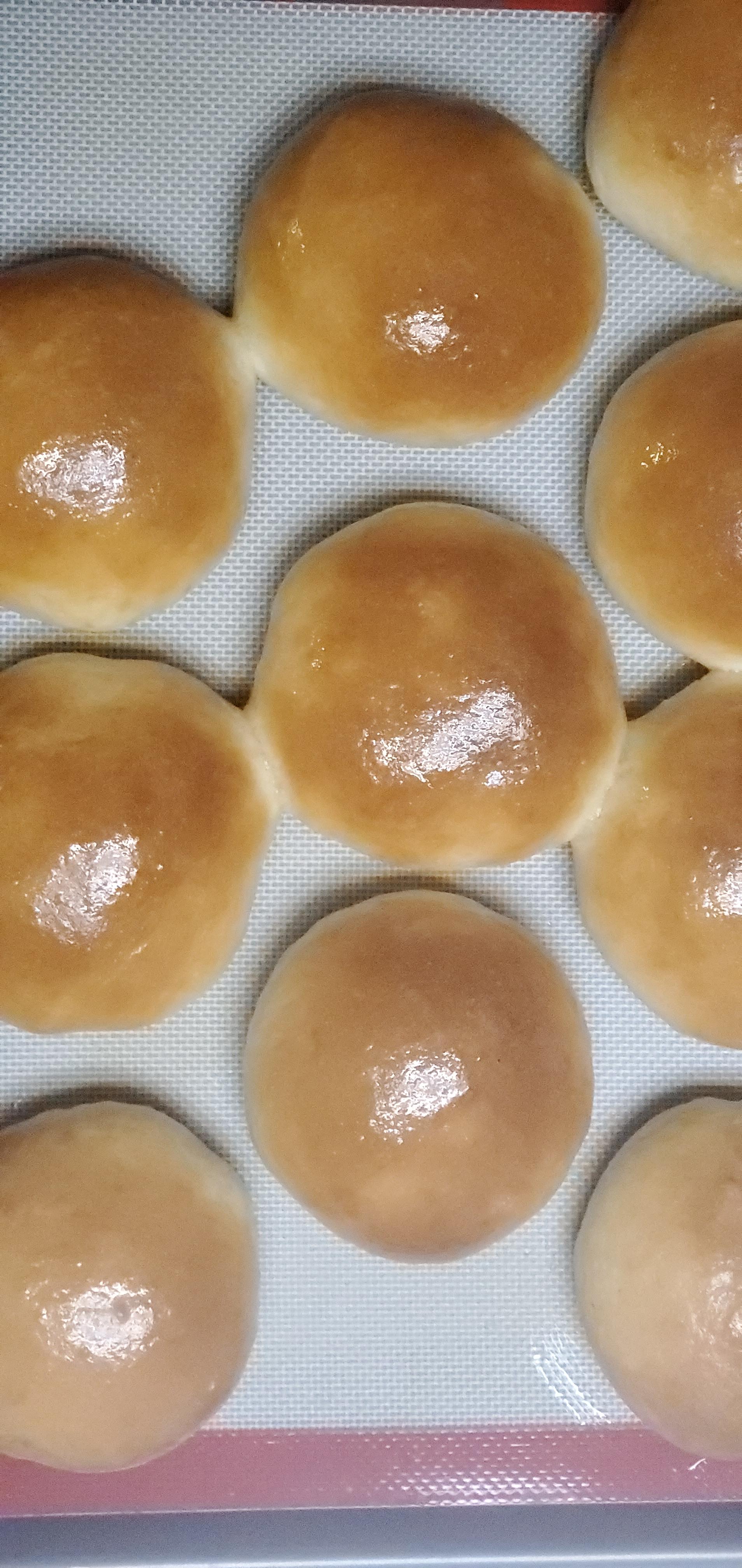 Super proud of my hamburger buns! r/Breadit