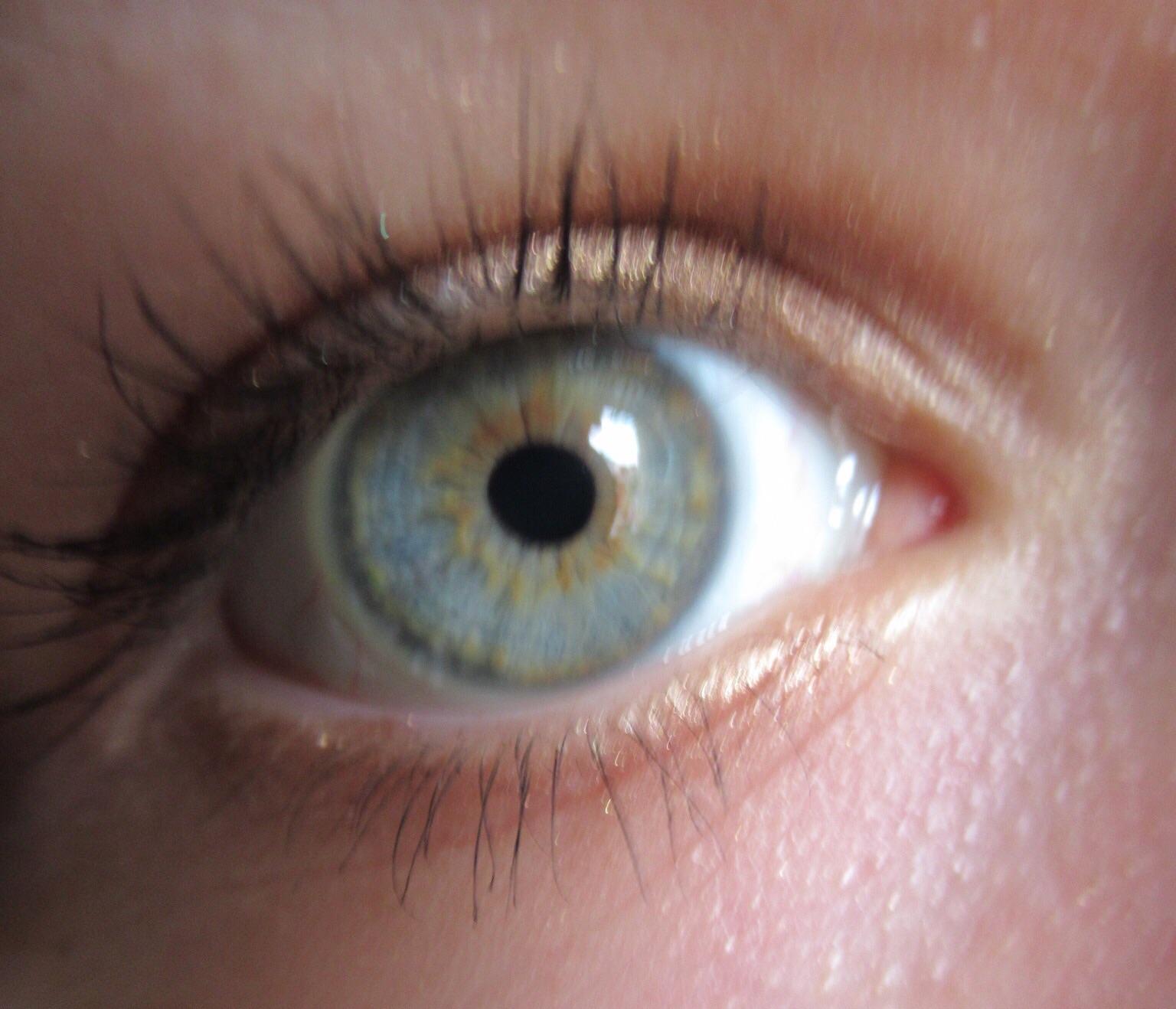 Discovered my eyes are slightly blue, always thought they were green