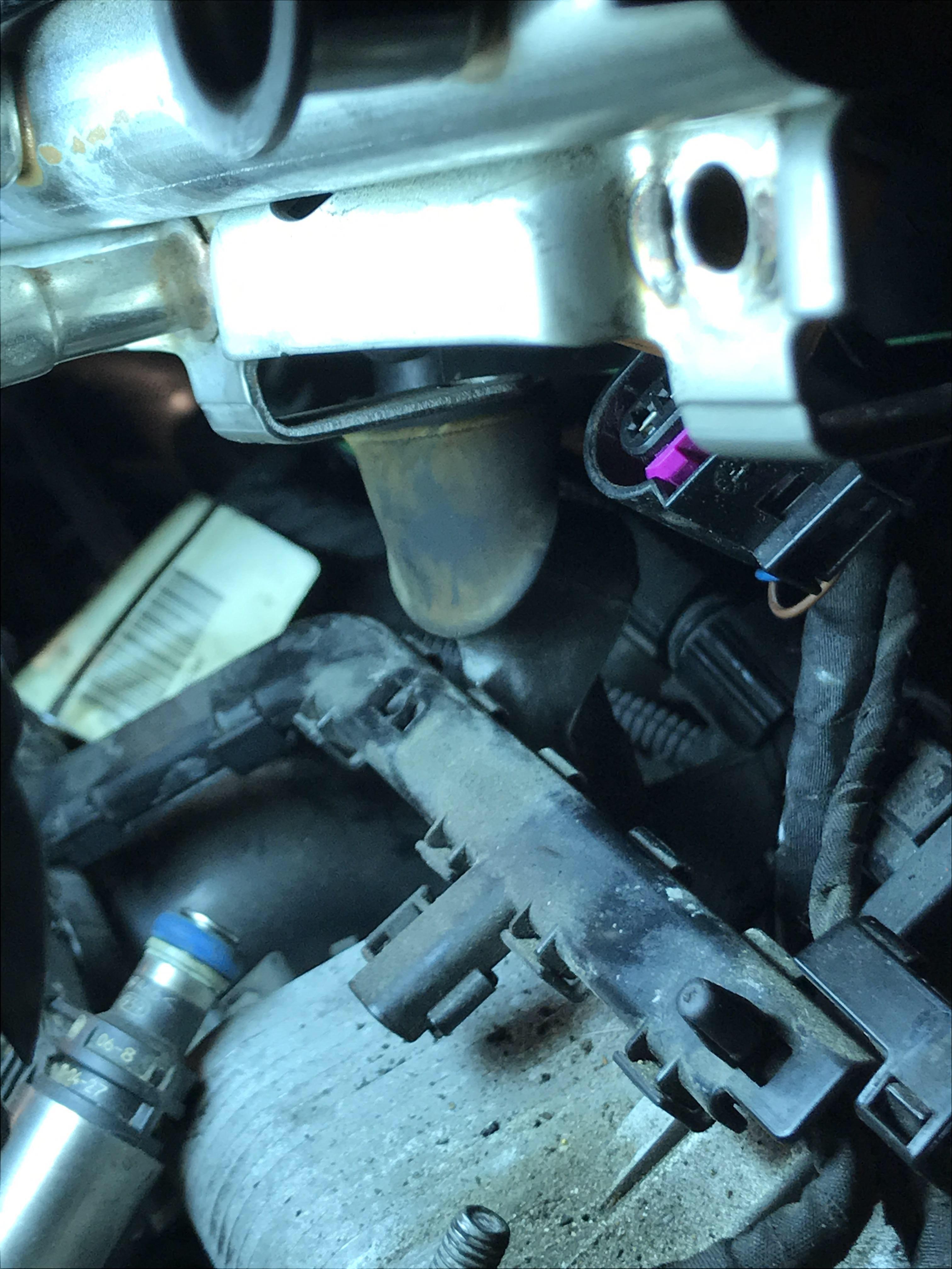 Need help please. What is weird orange rubber piece? It’s on my 2012