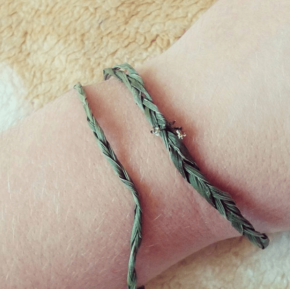 Don't know if this qualifies to be here, but I weaved some grass