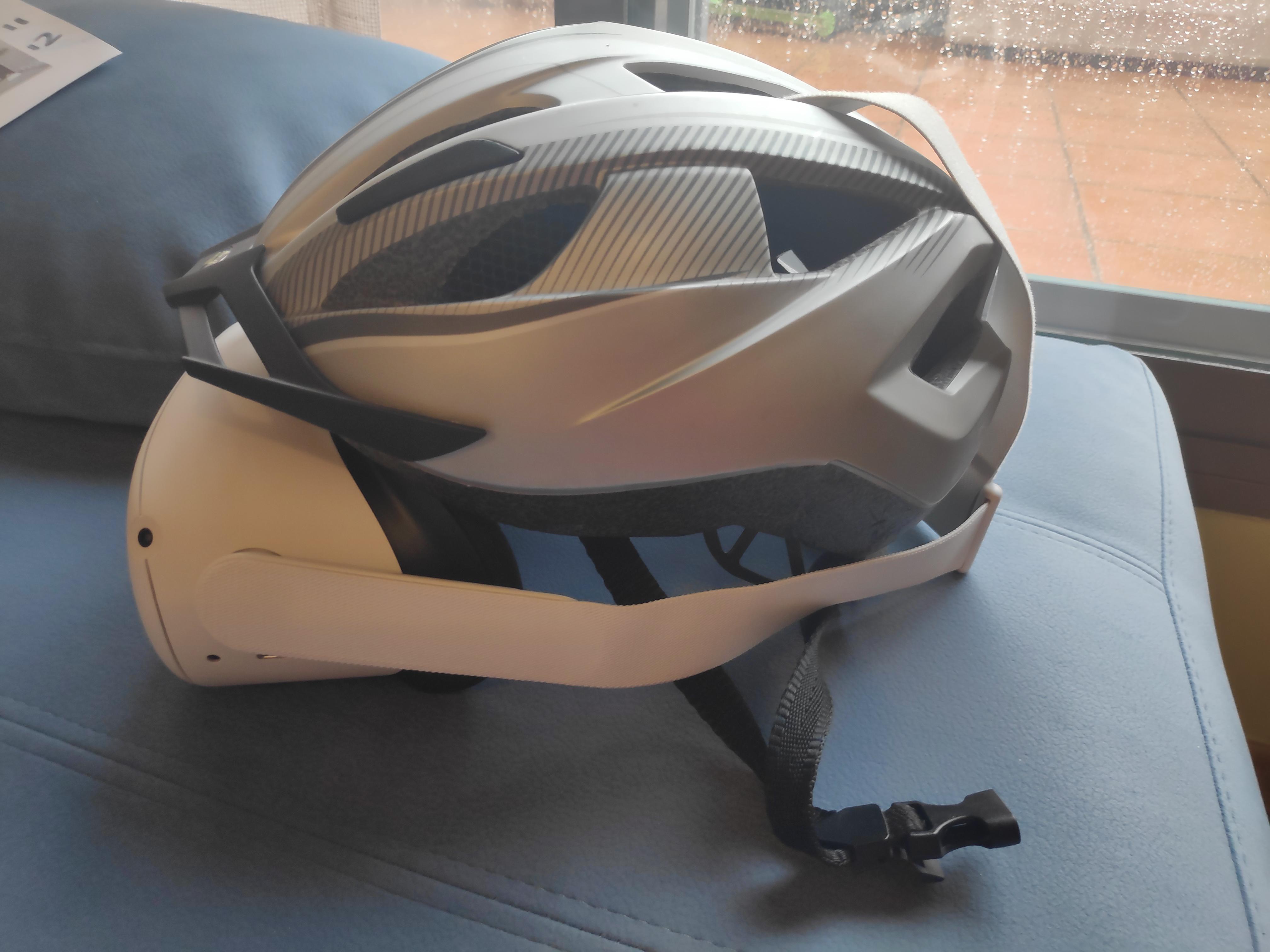 Bike Helmet for comfort r/OculusQuest