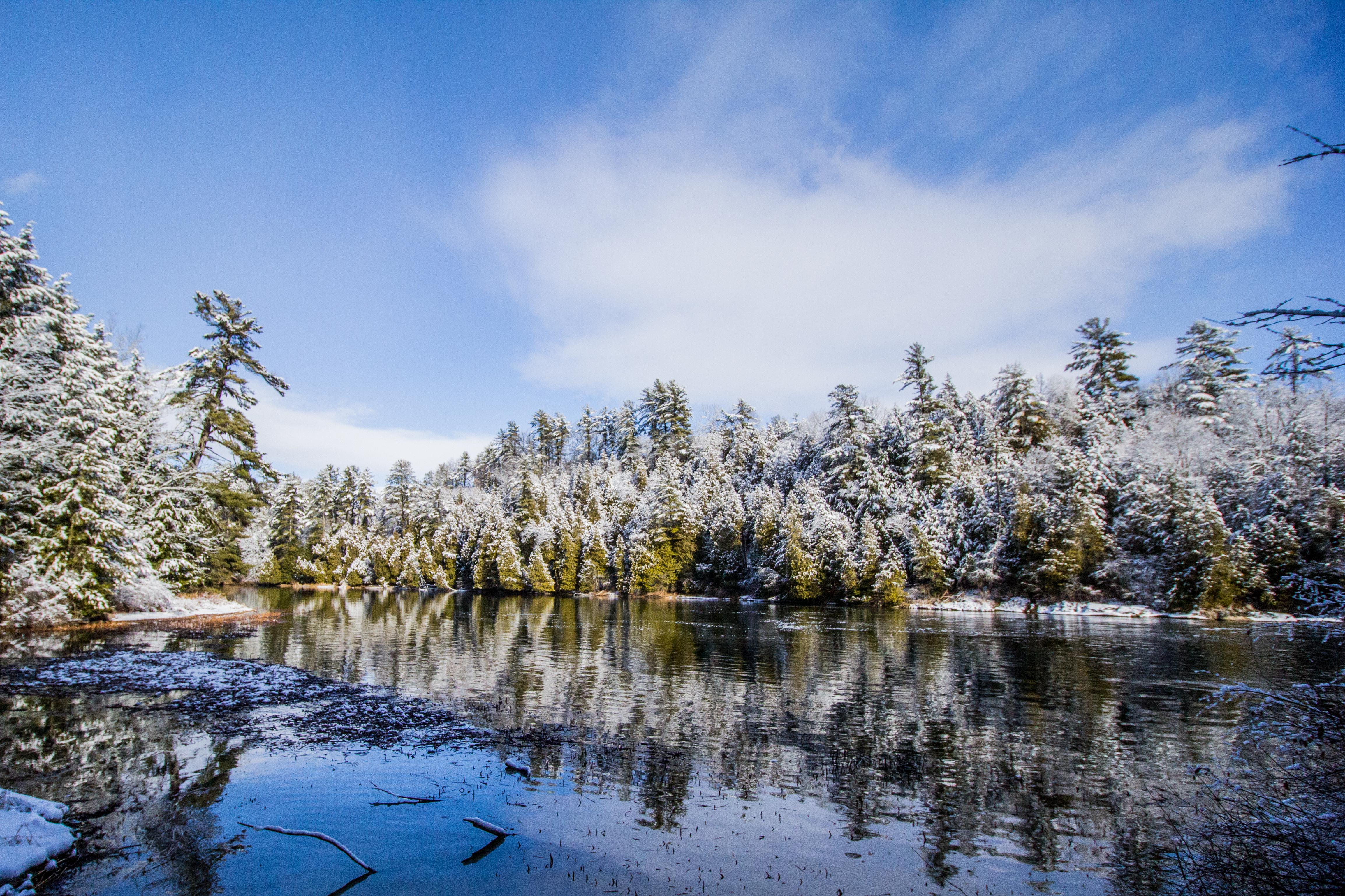 Otter Creek, Middlebury, VT, USA. [OC] (4616x3077) r/EarthPorn