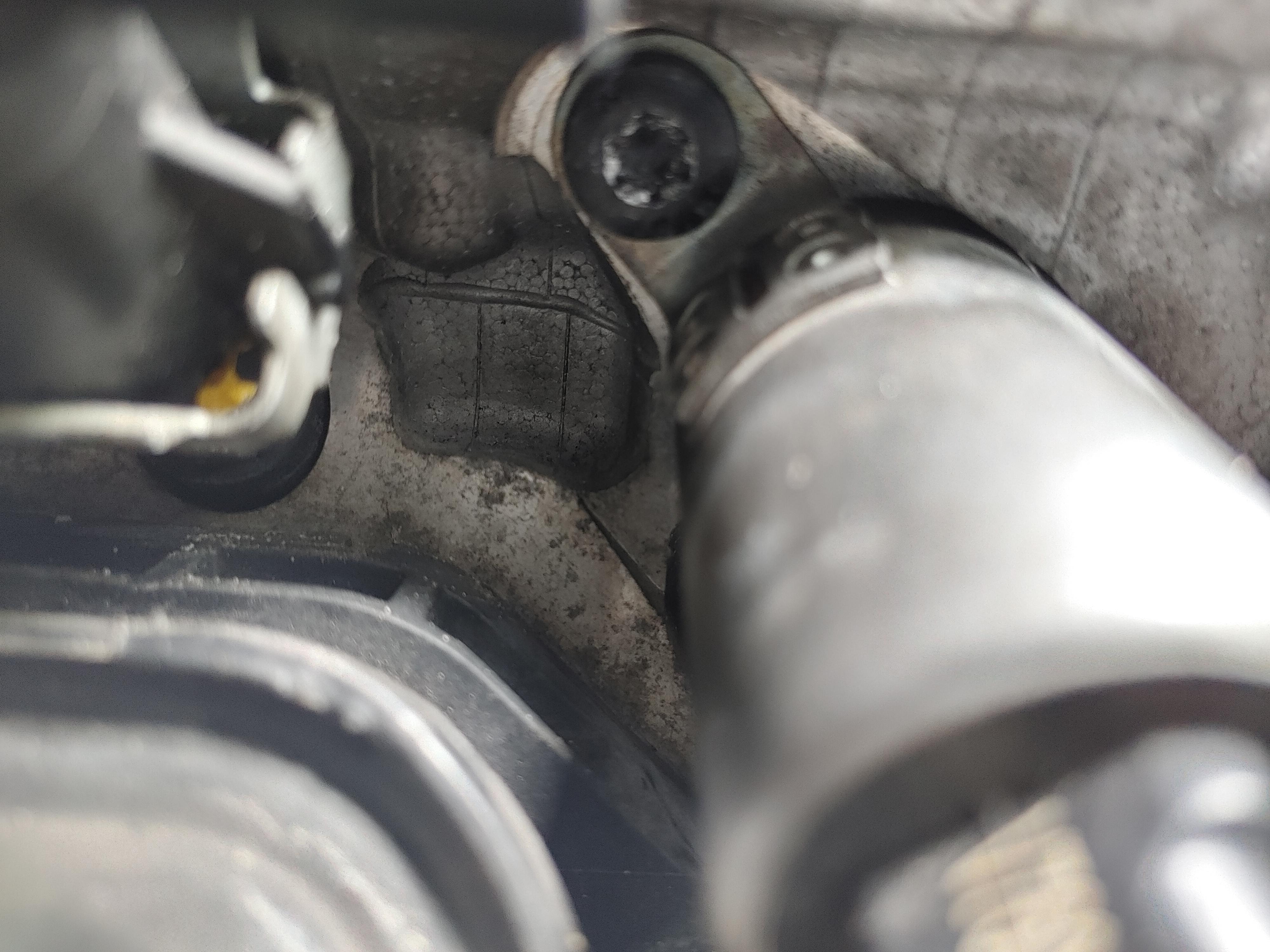 Bolt for Intake Vanos Solenoid is stripped any advice on how to