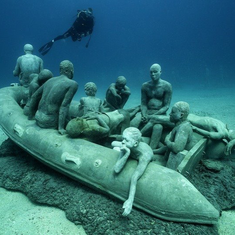 Cancun Underwater Museum in Mexico r/submechanophobia
