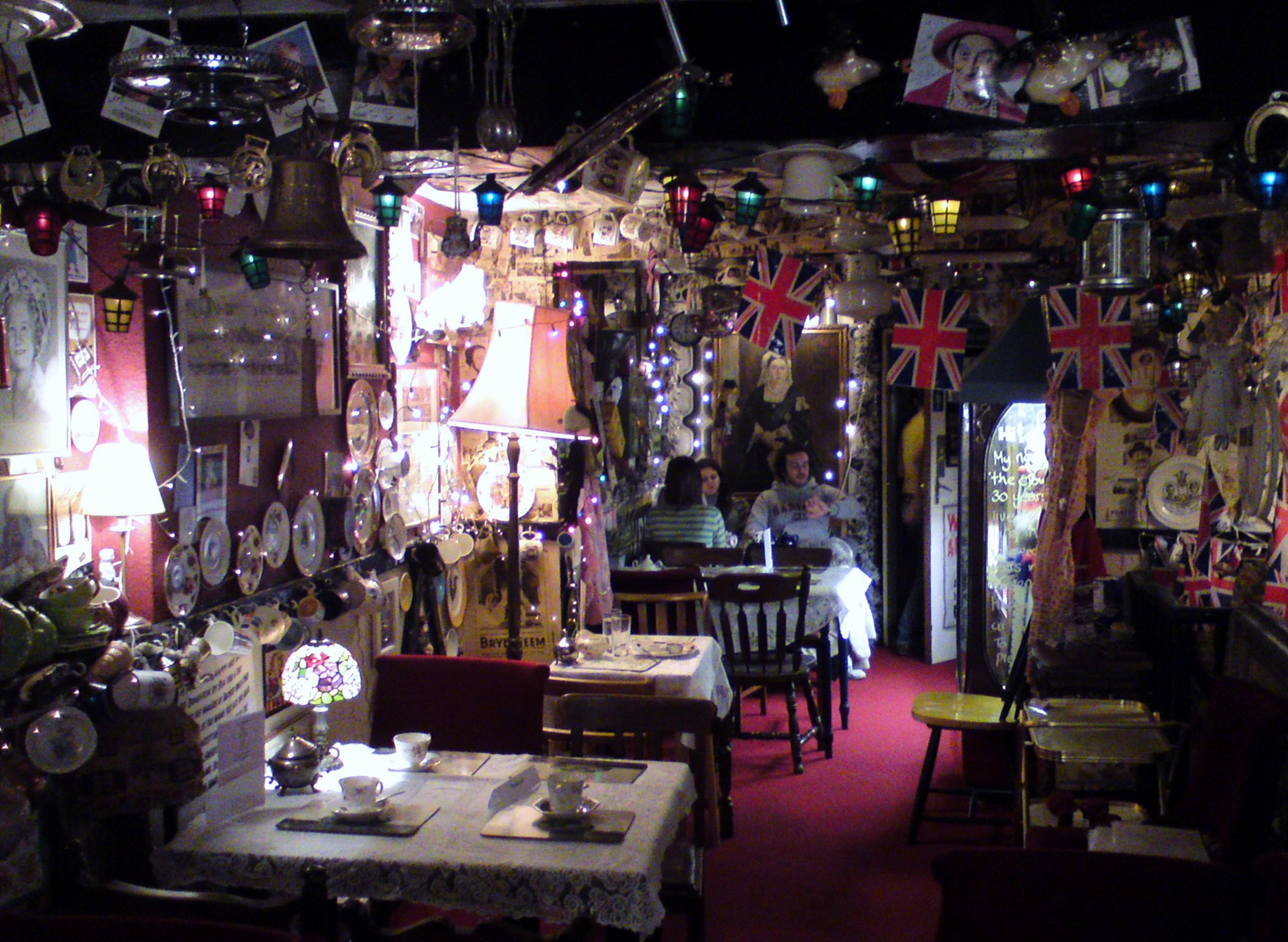 The Tea Cosy (Tea Rooms in Brighton, England) r/CozyPlaces