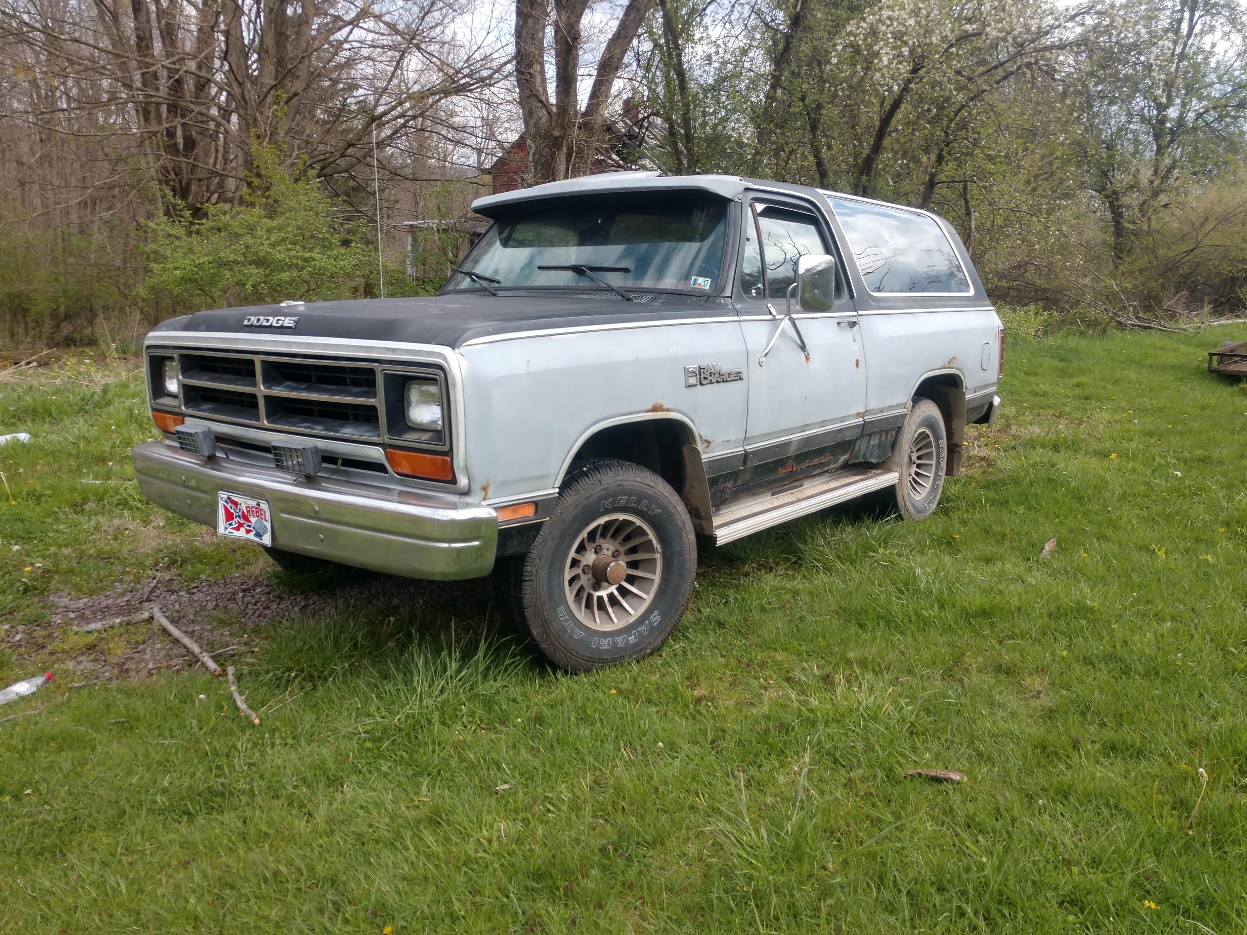 My 1987 Dodge Ramcharger Mopar