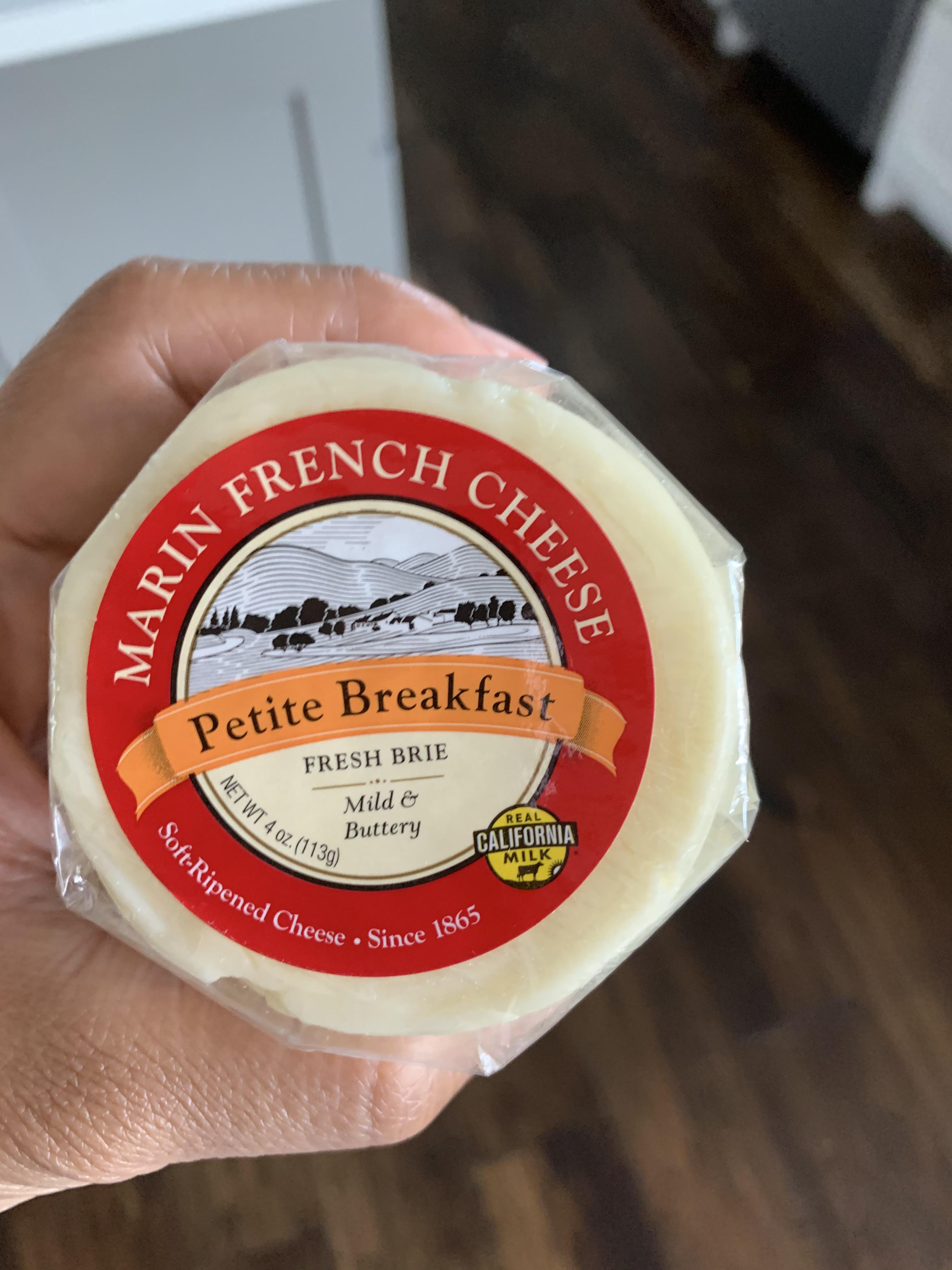 Found this at a local HEB in Boerne, TX! Fairly new to the “cheese
