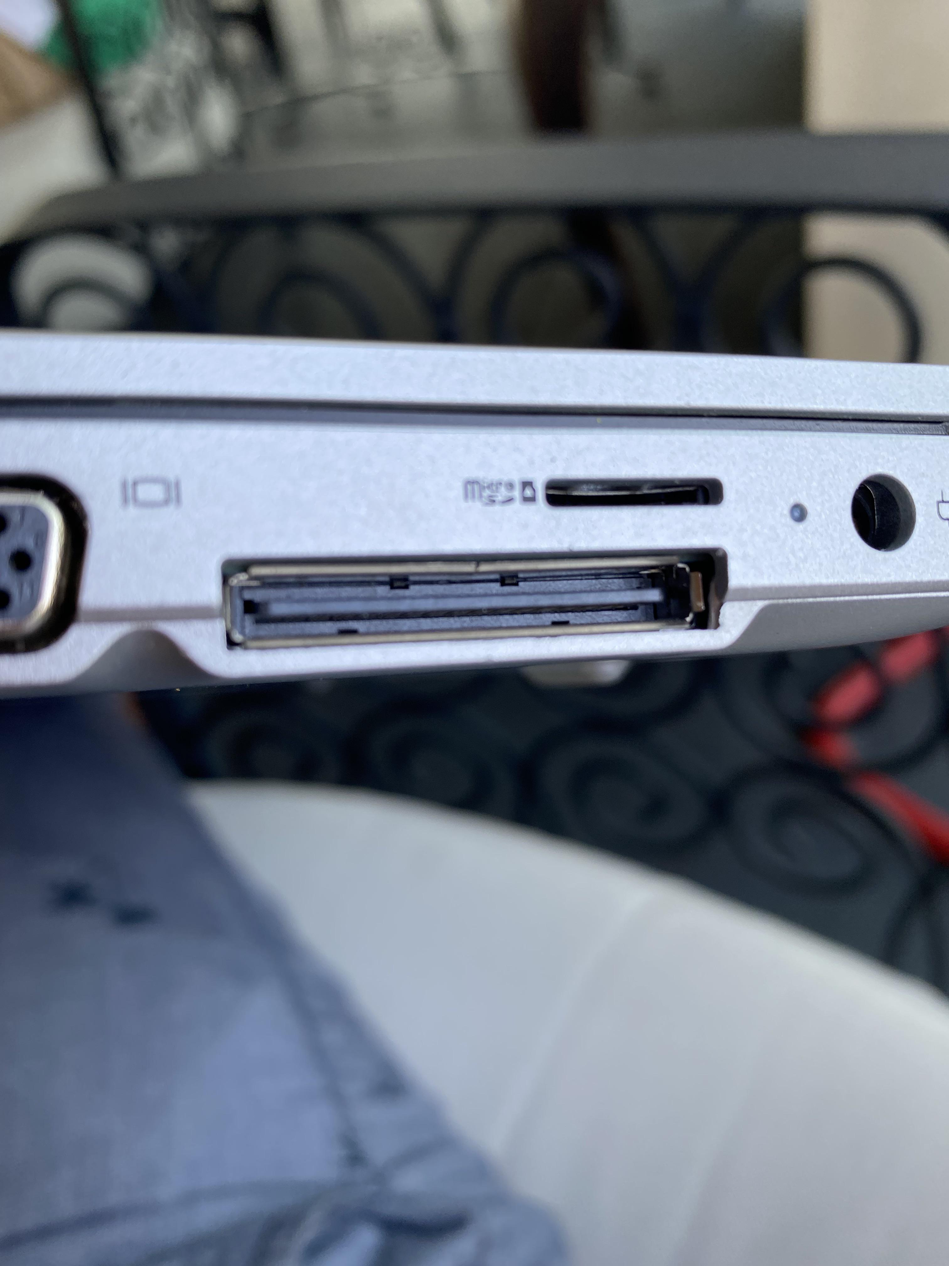 What is this slot? Hewlett_Packard