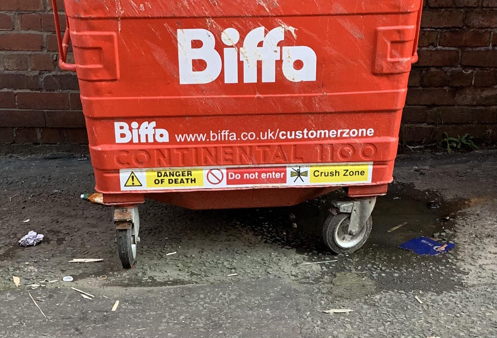 Crush zone r/ScarySigns