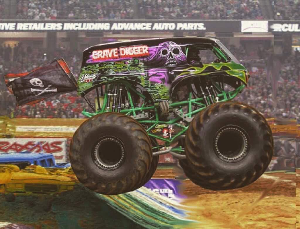 Next paint job for the mystery machine? r/CleetusMcFarland