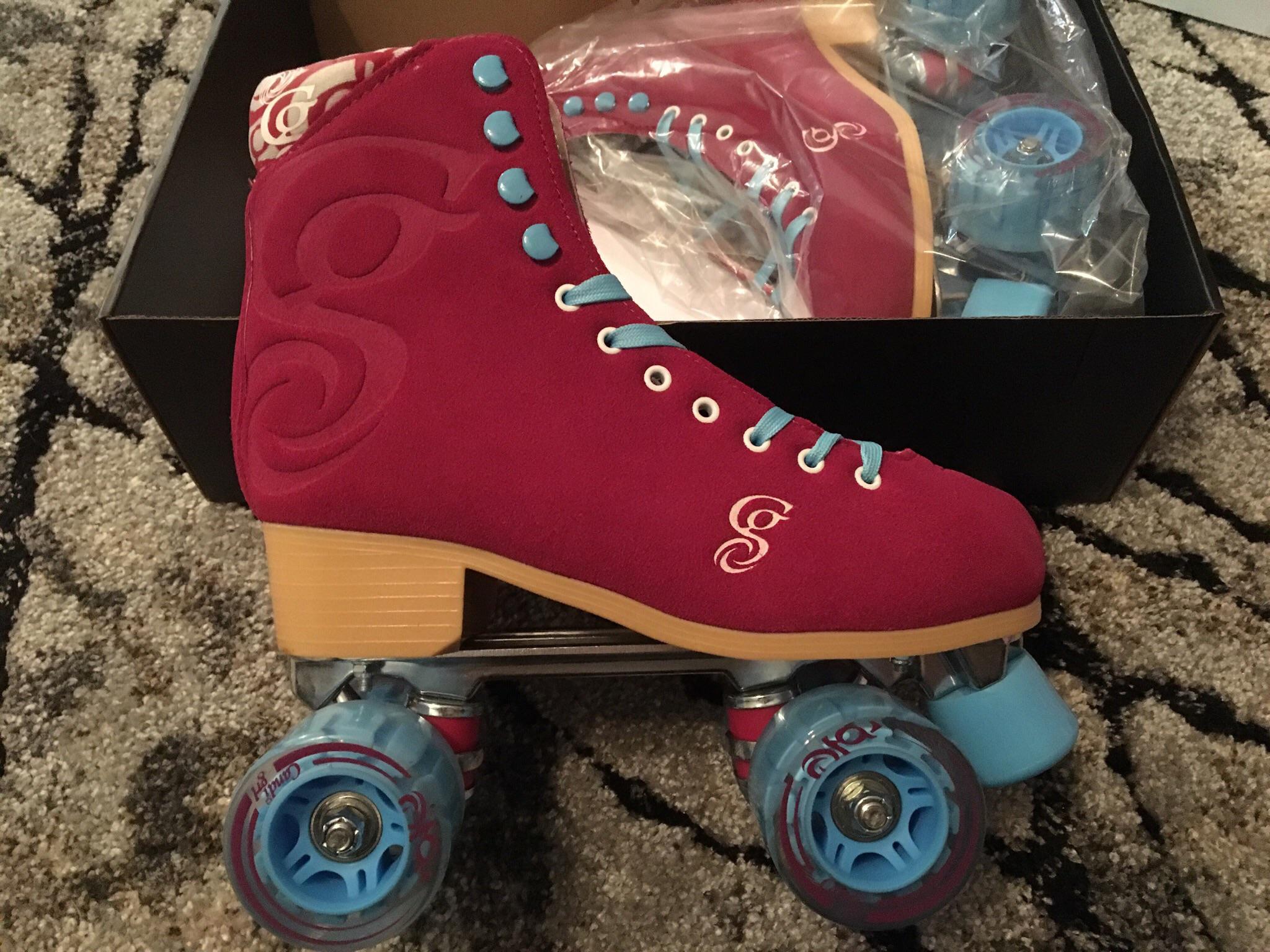 Candi Girl Carlin! Got my first pair of skates in20 years??! Feel a