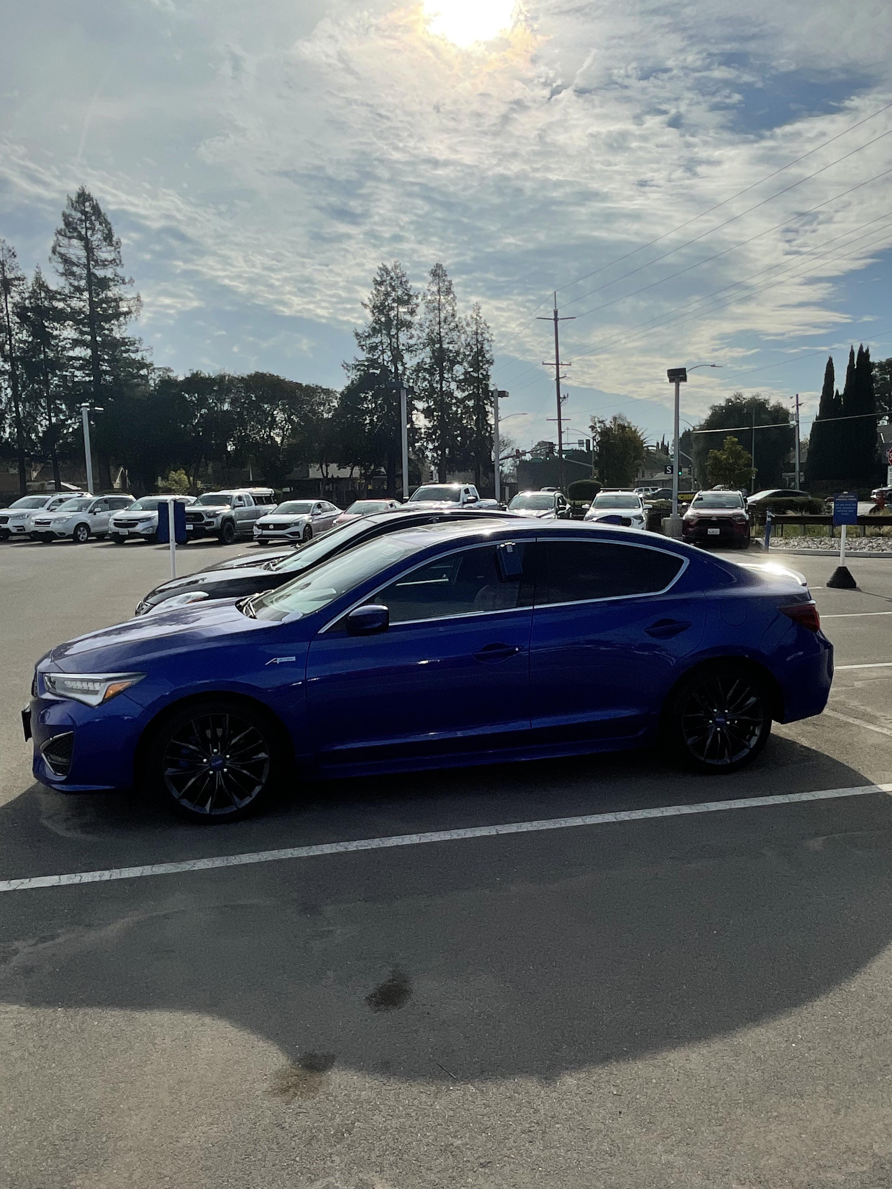 Found this hidden gem in the CarMax parking lot r/Acura