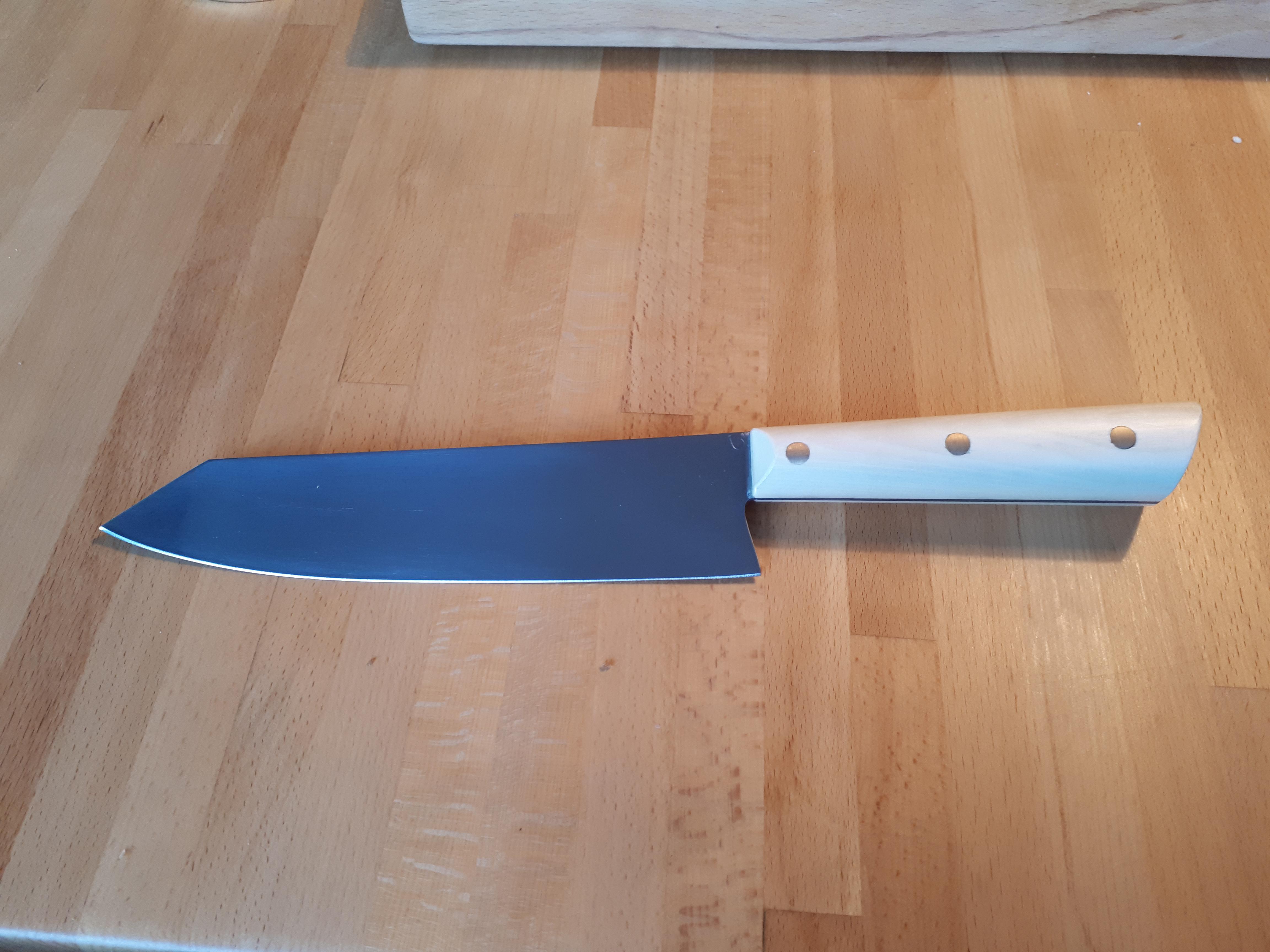 My first knife that i made for my father this christmas! Made of an old