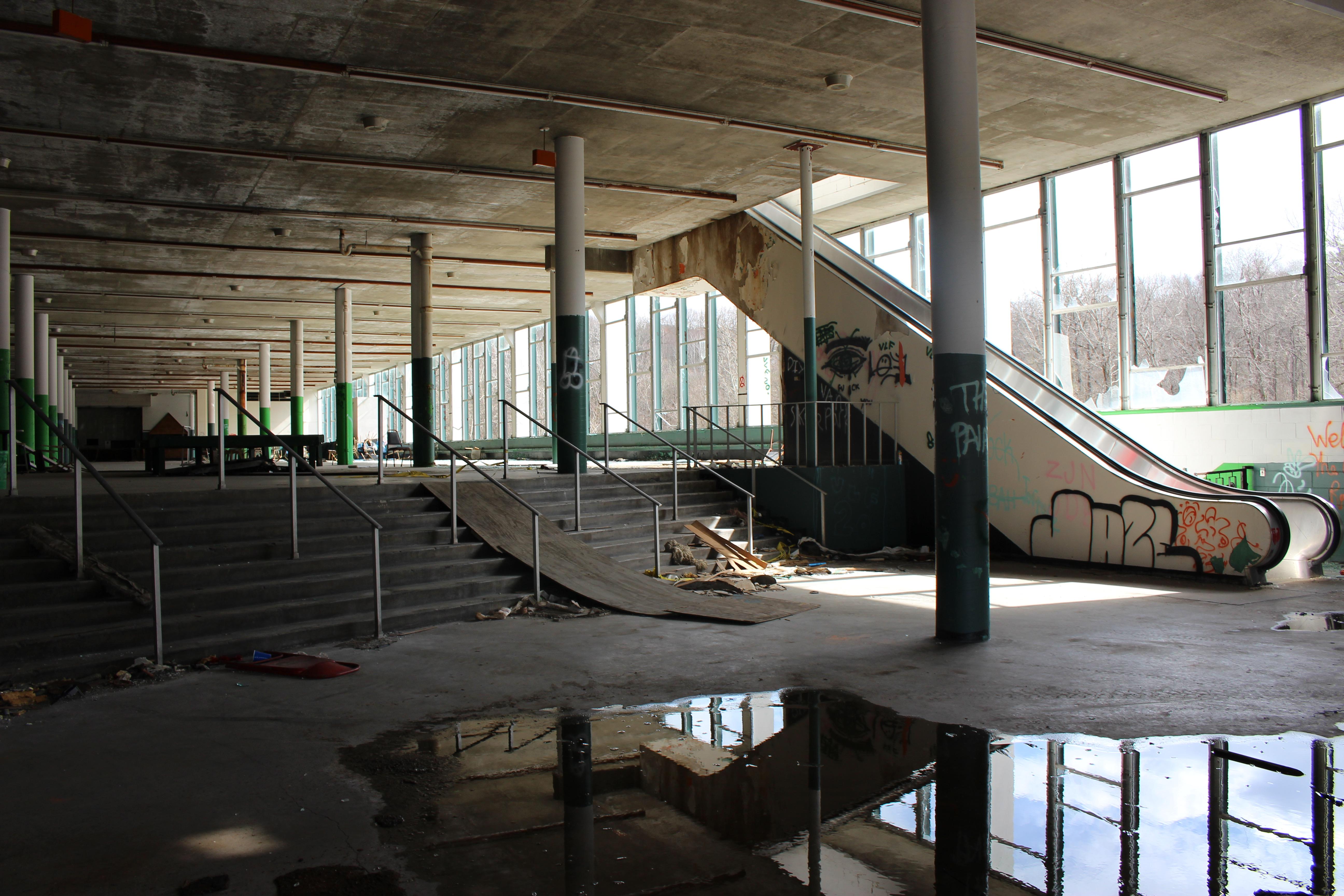 Abandoned greyhound racing track in Vermont r/AbandonedPorn