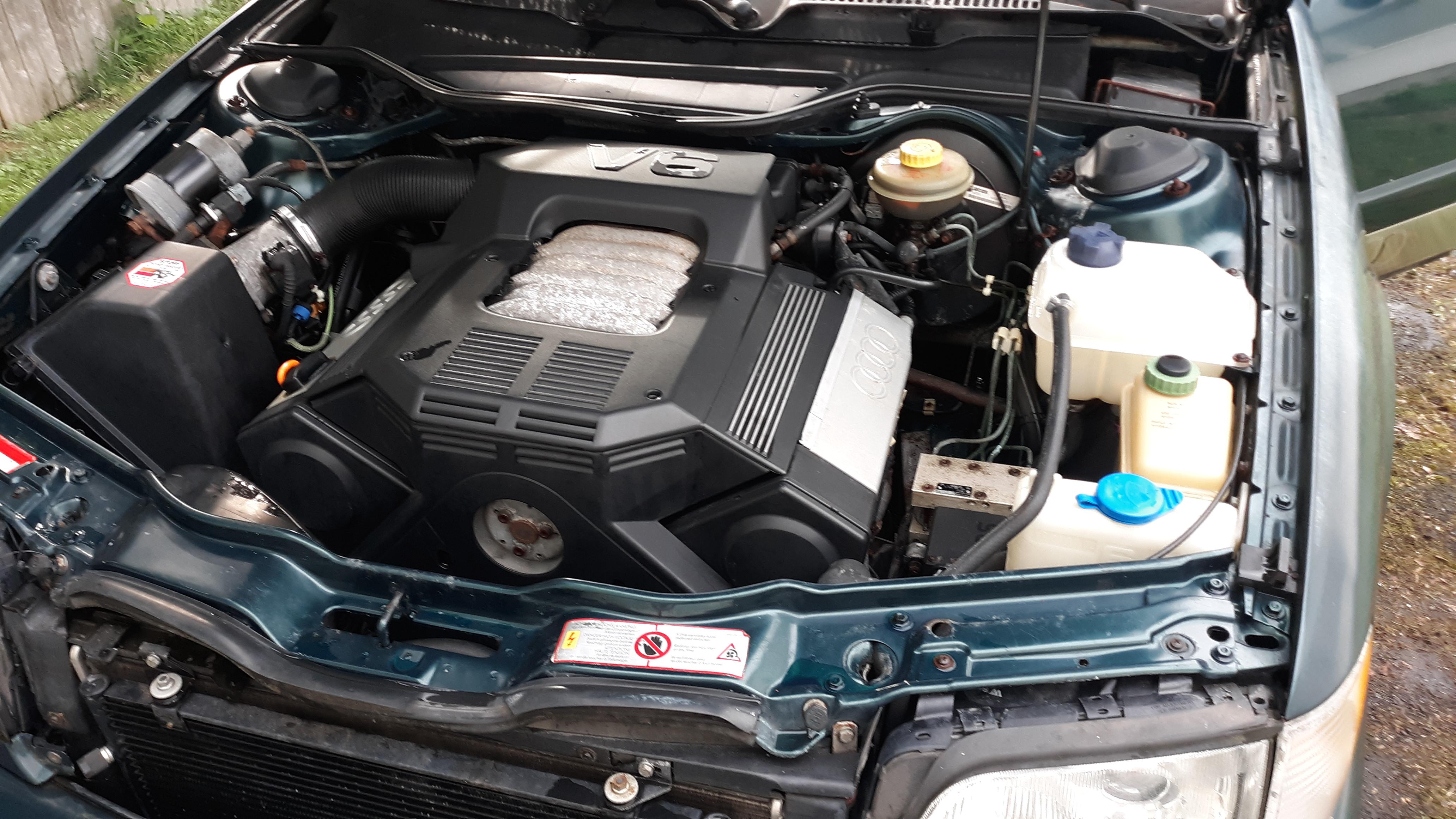 Engine bay of my 200 '95 A6 Quattro after a degreasing Audi