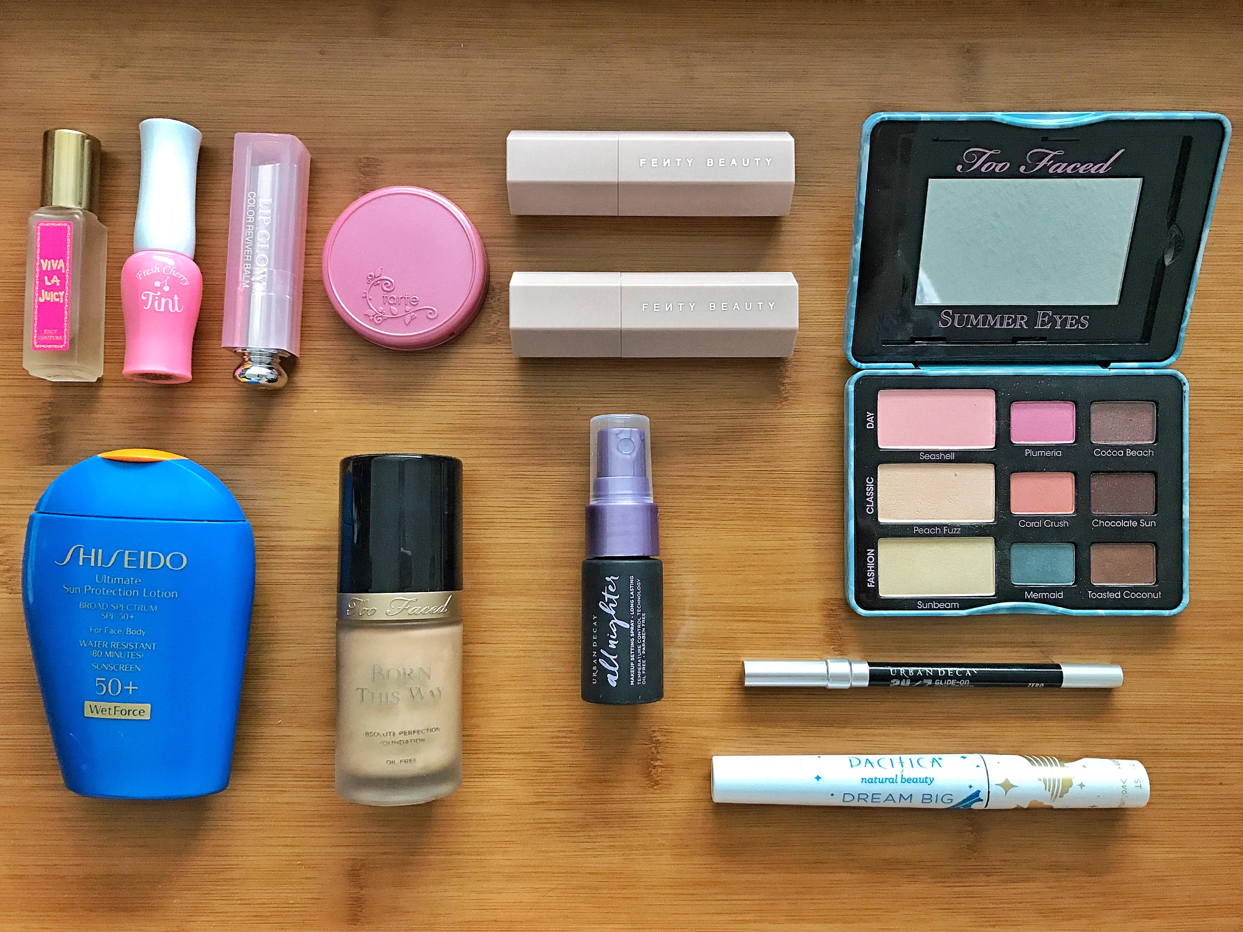 My travel makeup kit for a cruise r/makeupflatlays