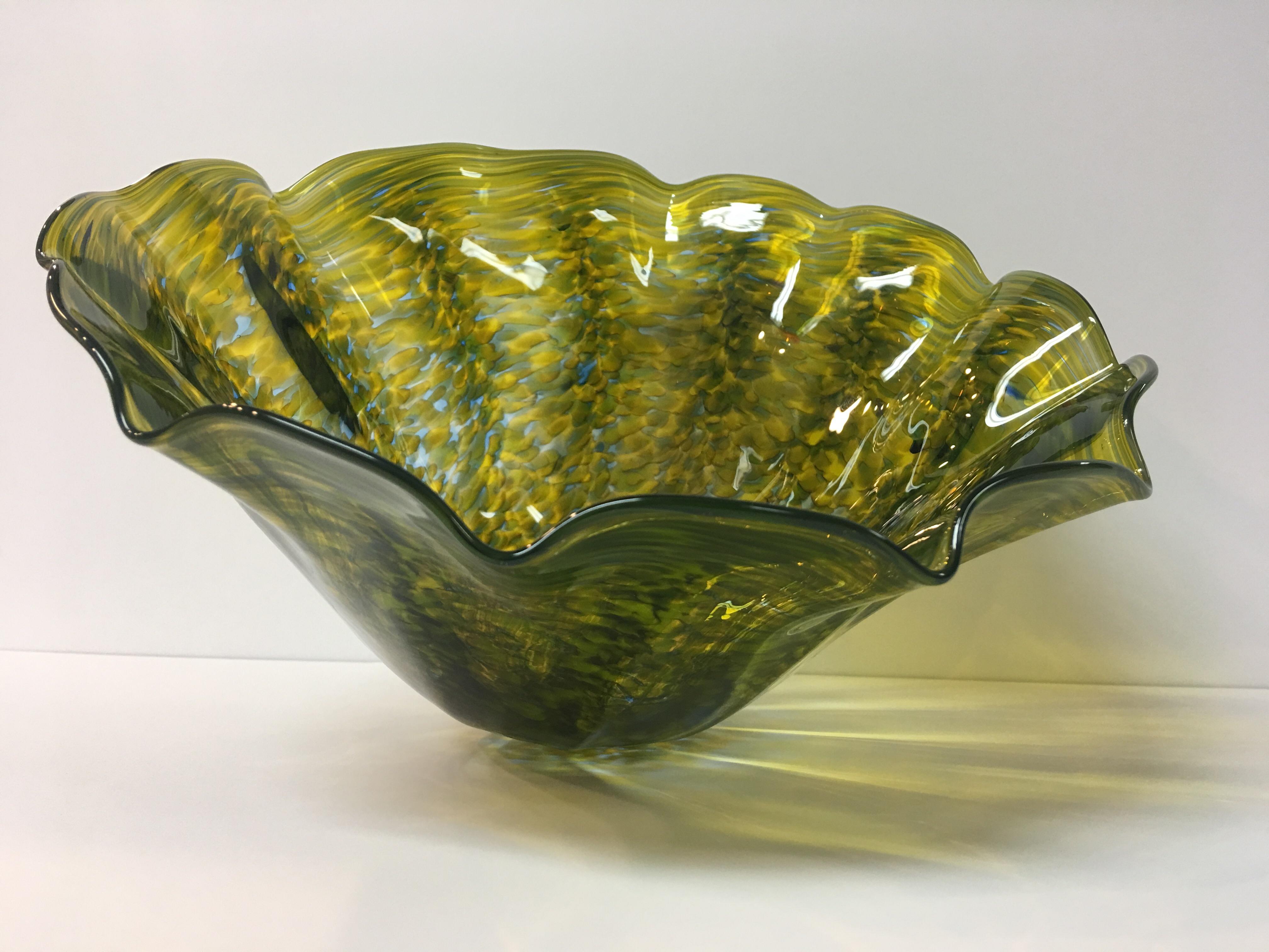 My first glass blowing piece r/IndustrialDesign