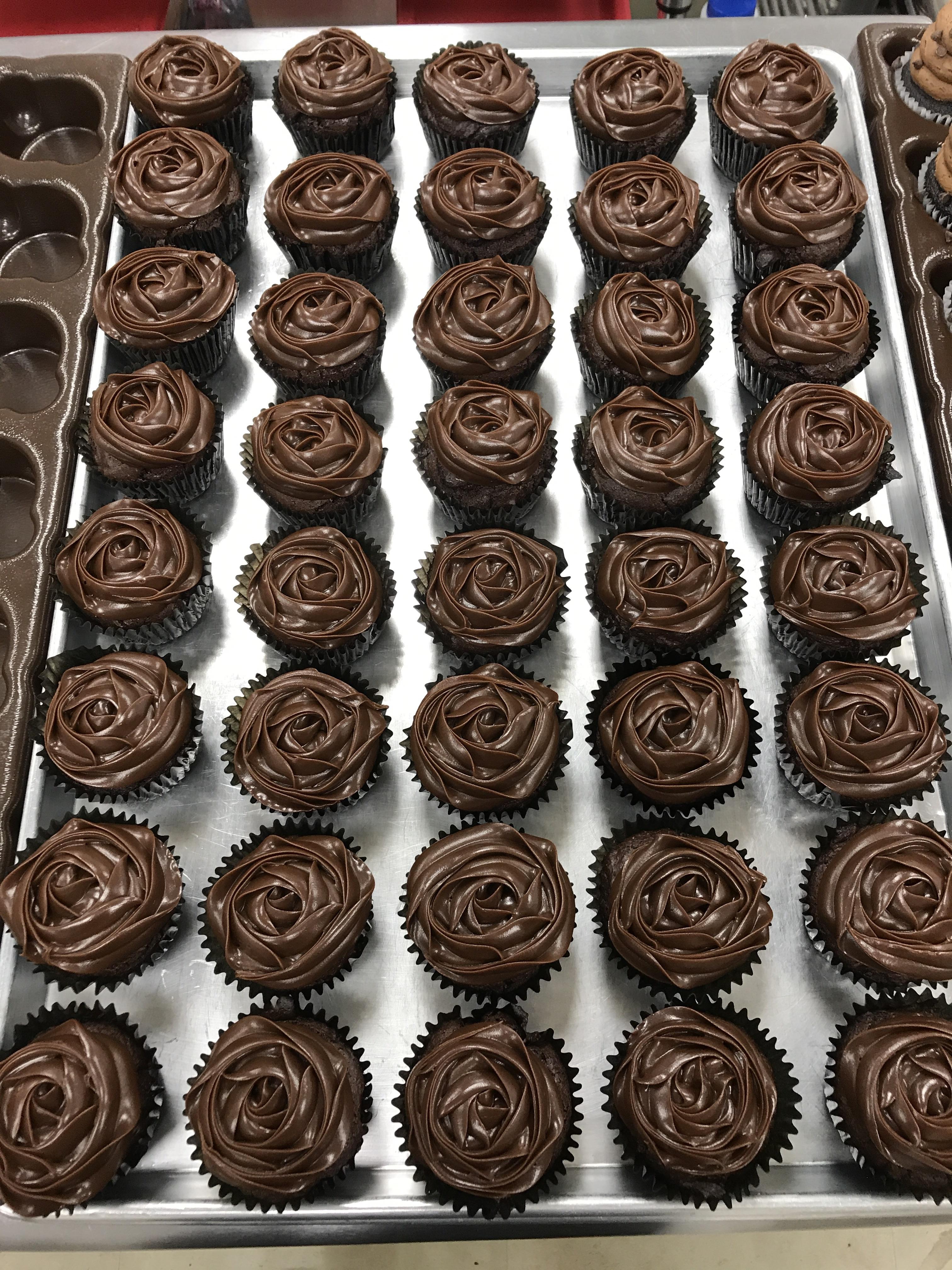triple chocolate torte with chocolate ganache rosettes r/Baking