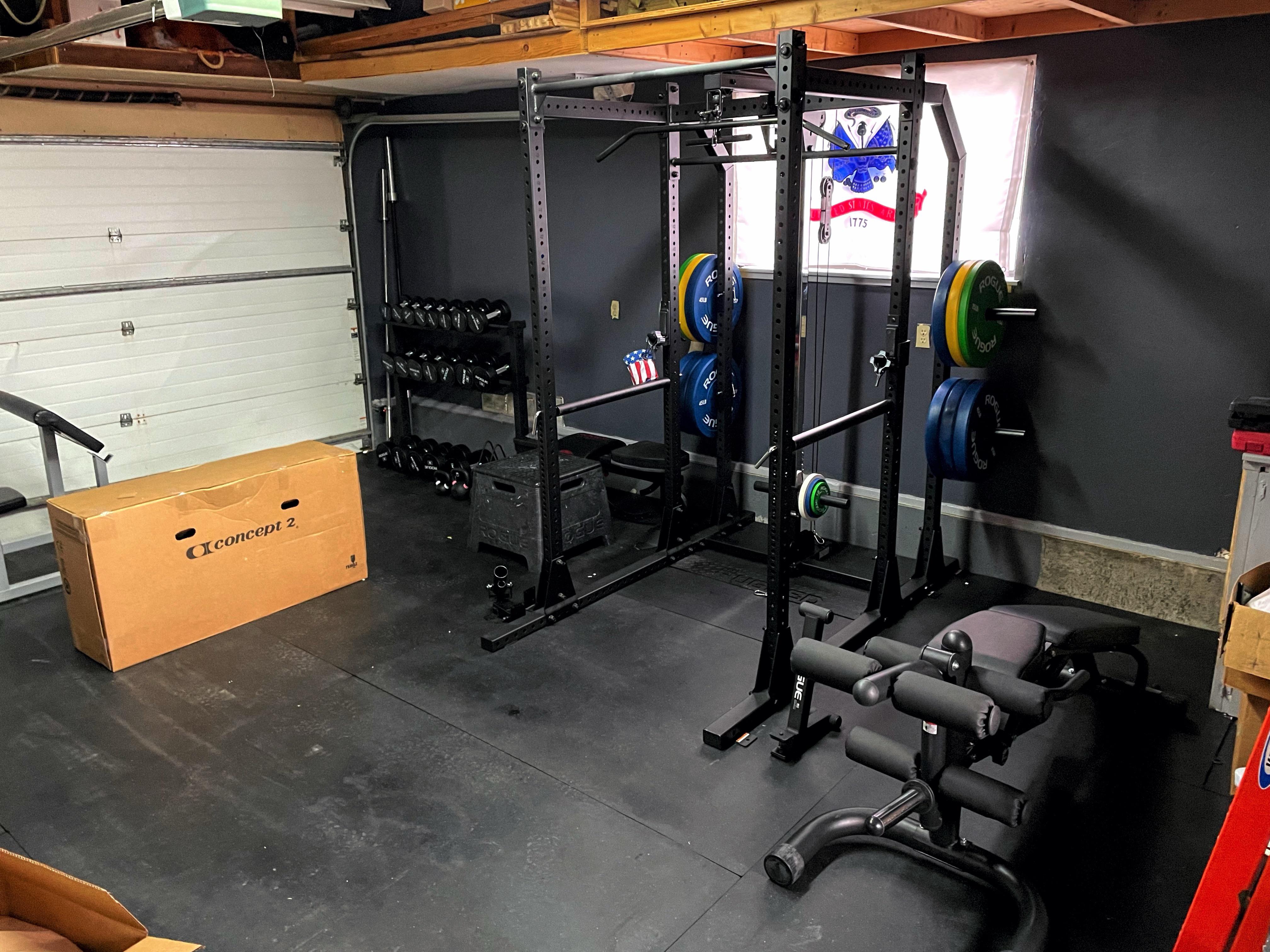 Rugged Rack, Rogue Plates, Body Solid benches. Let’s go! r/homegym