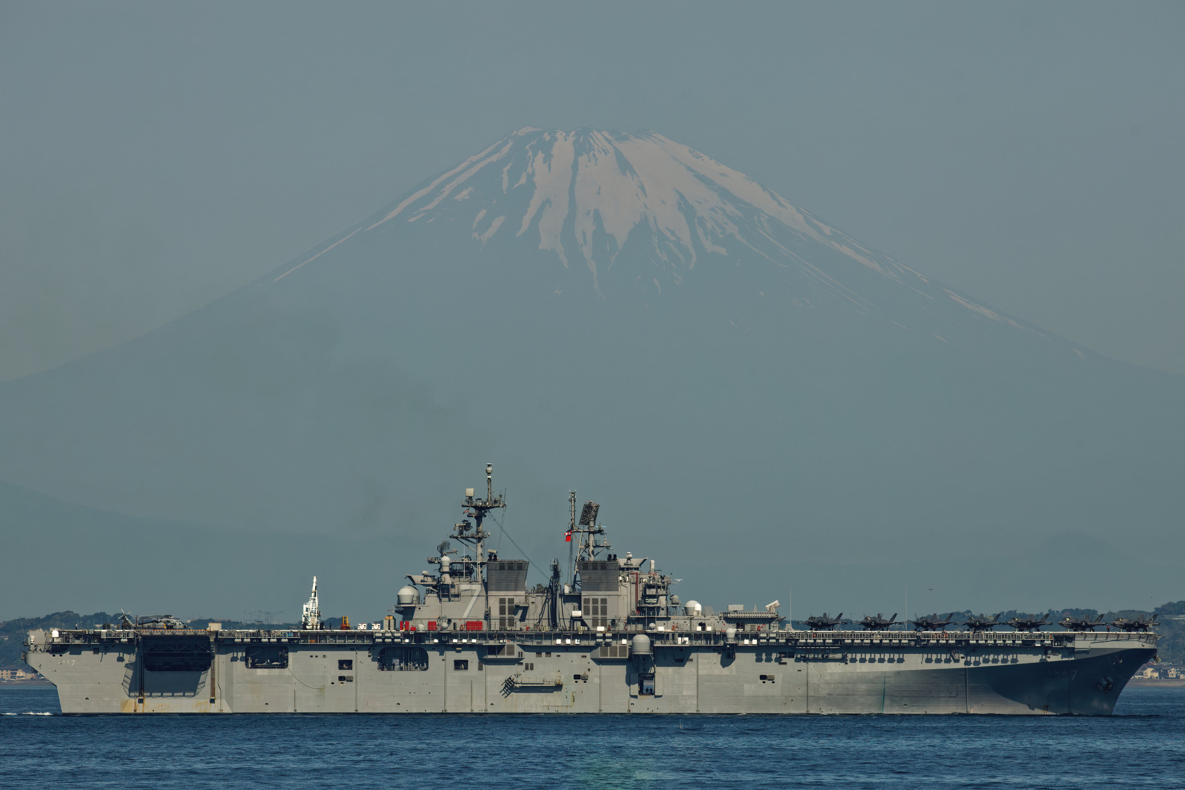 USS Tripoli LHA7 (4096 X 2732) WarshipPorn