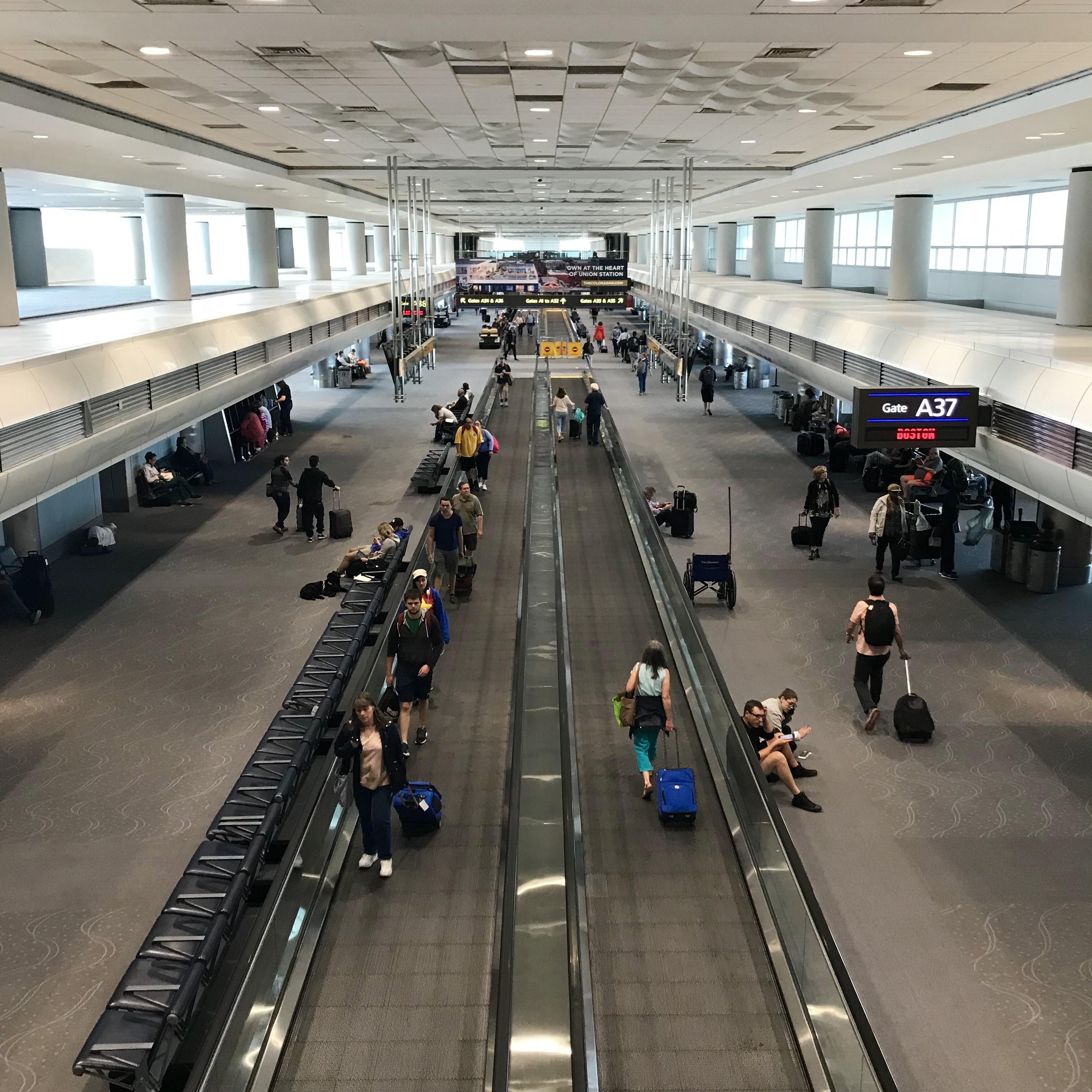 Denver International Airport (DEN) A Gates r/AirportPorn