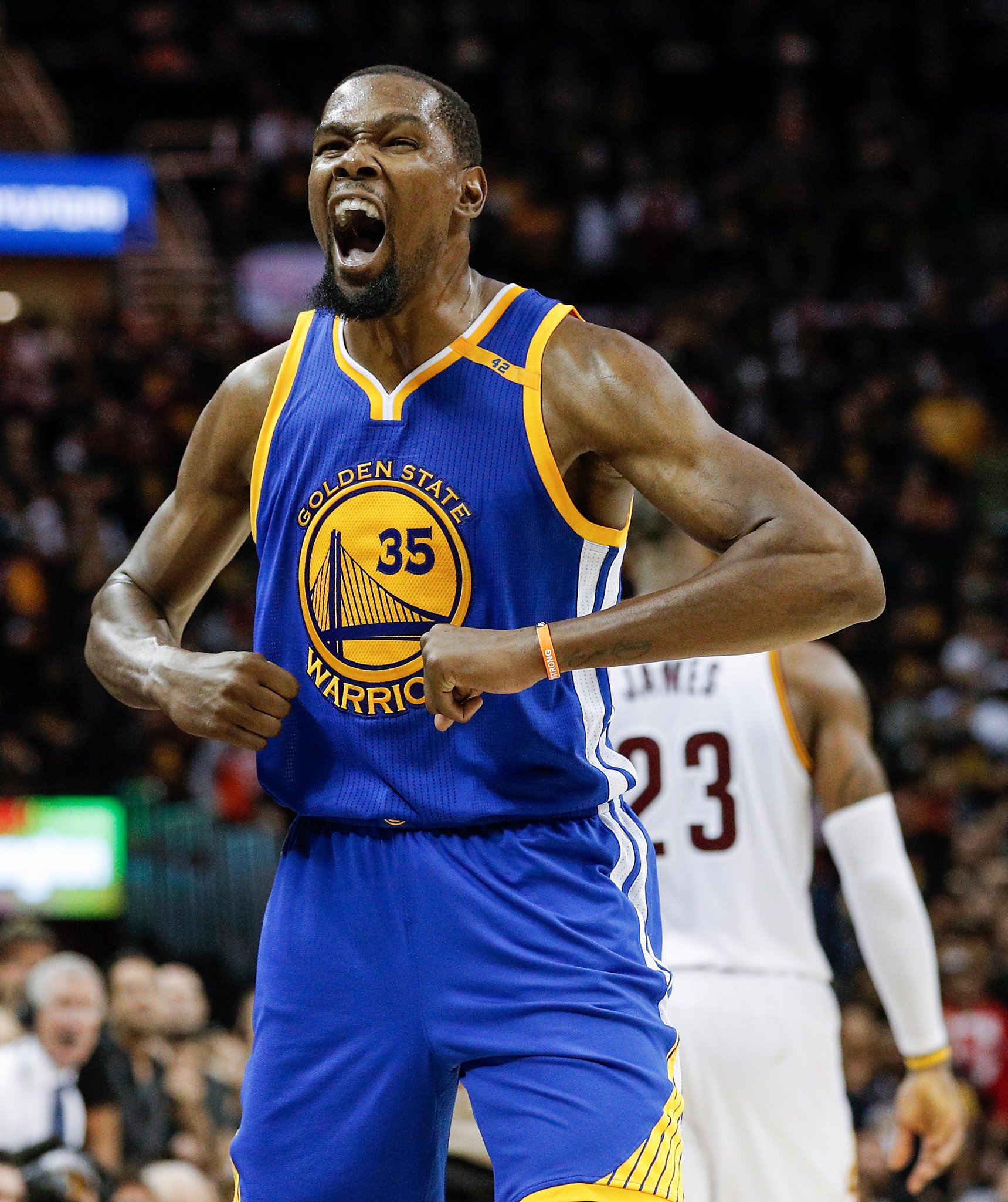 Kevin Durant Warriors In Uniform Kevin Durant Injury Update Golden(06)