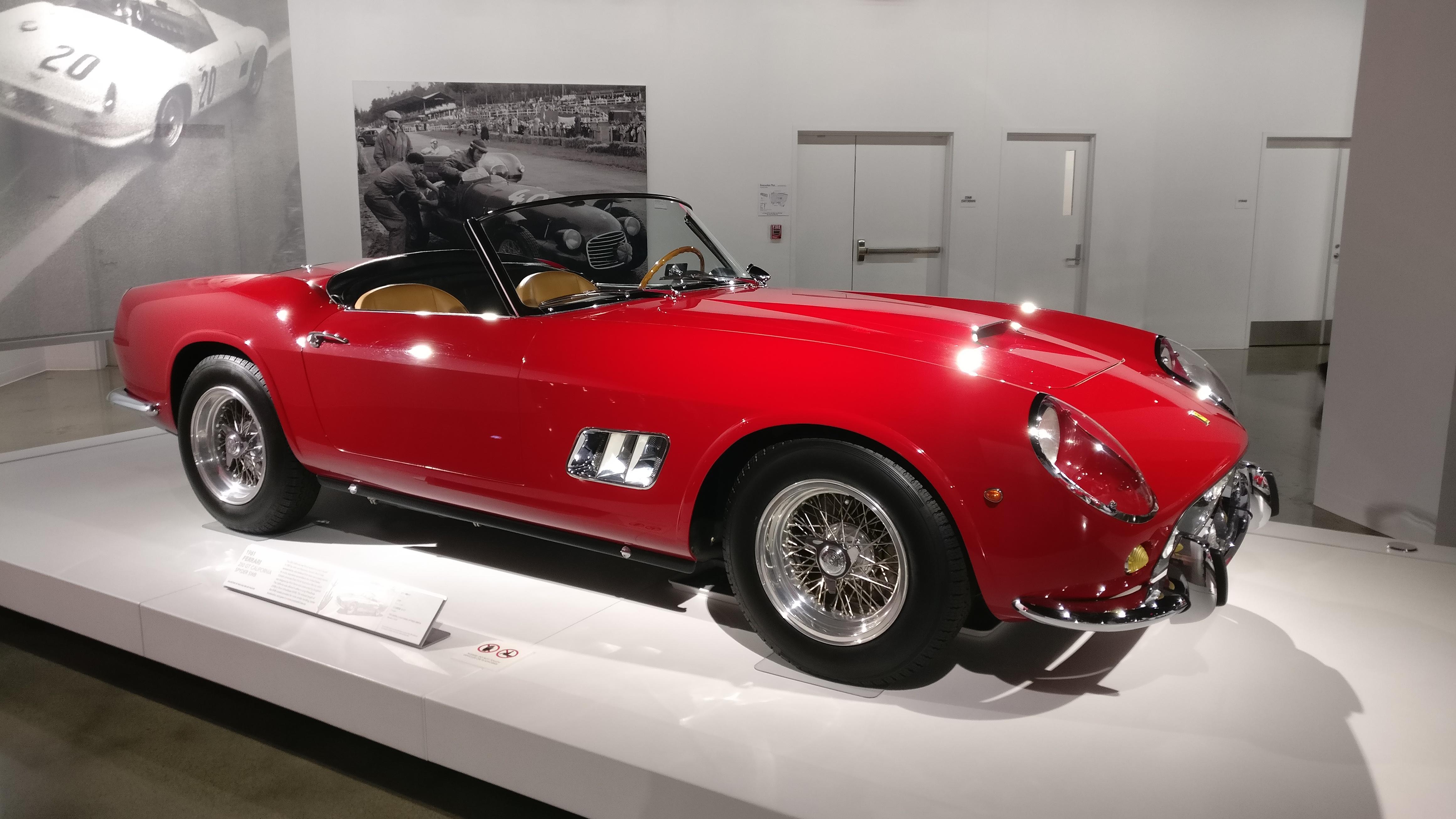 1961 Ferrari 250 GT California Spyder SWB [1024x576] [OC] carporn