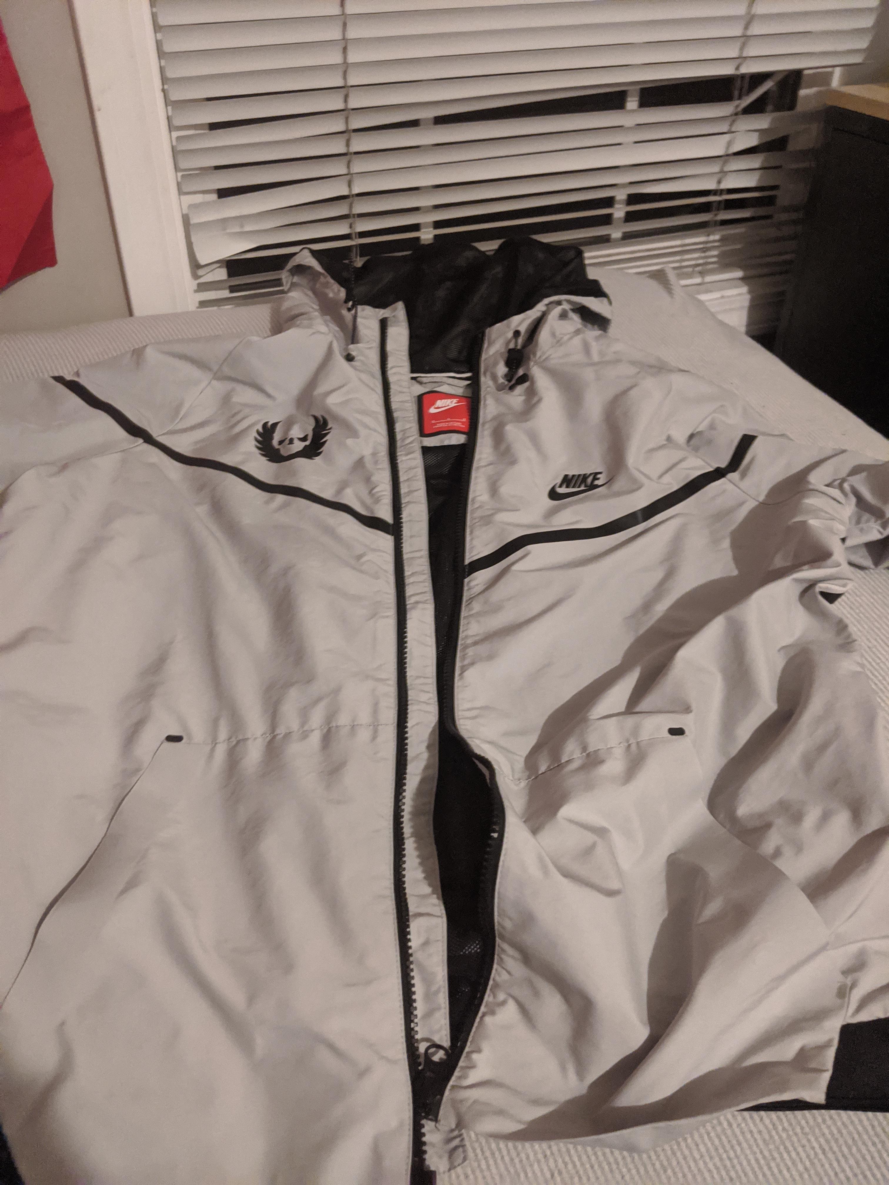 NOP tech windrunner nylon/polyester jacket, does anyone else have this