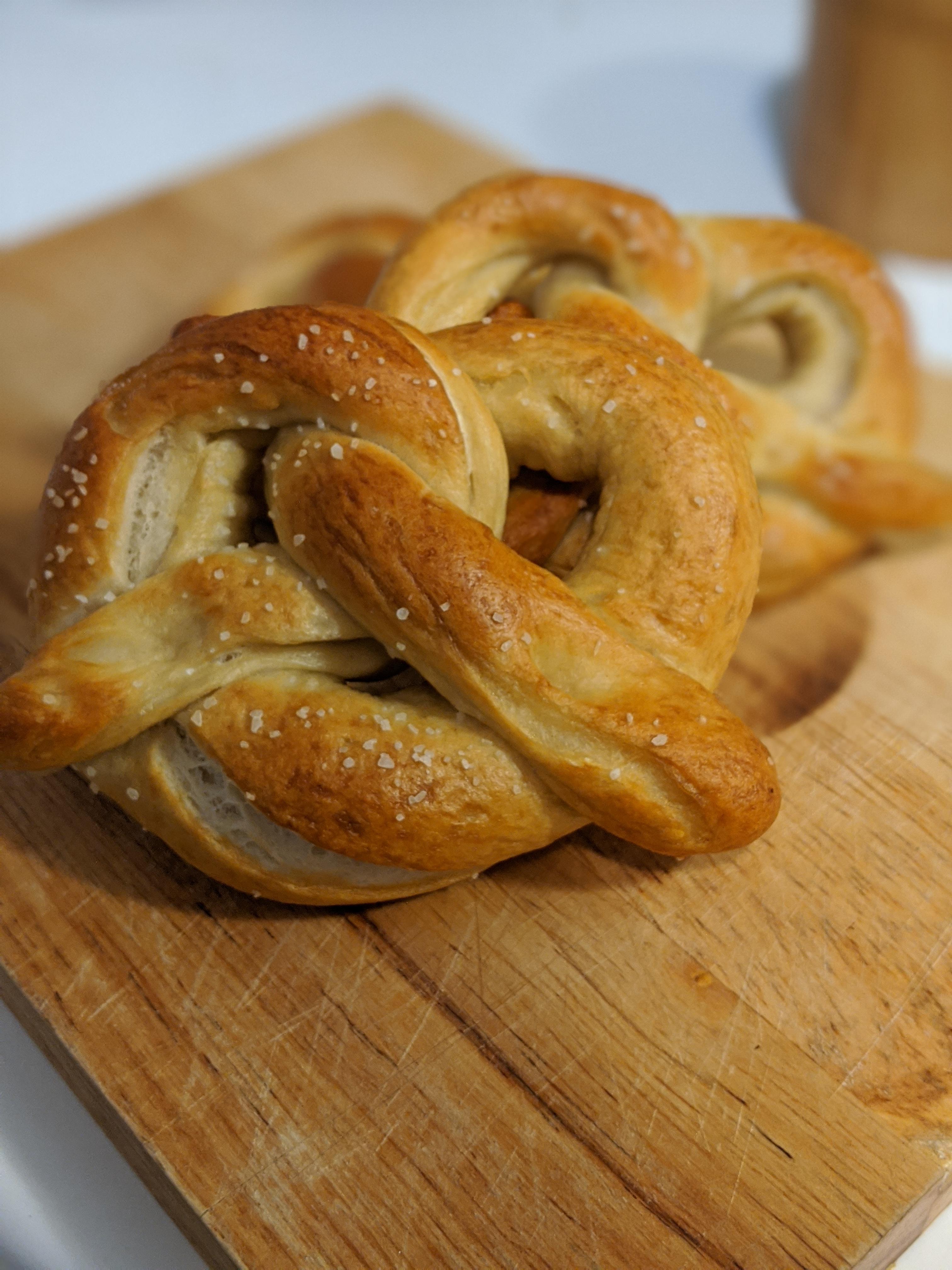 Vegan Soft Pretzels r/veganrecipes