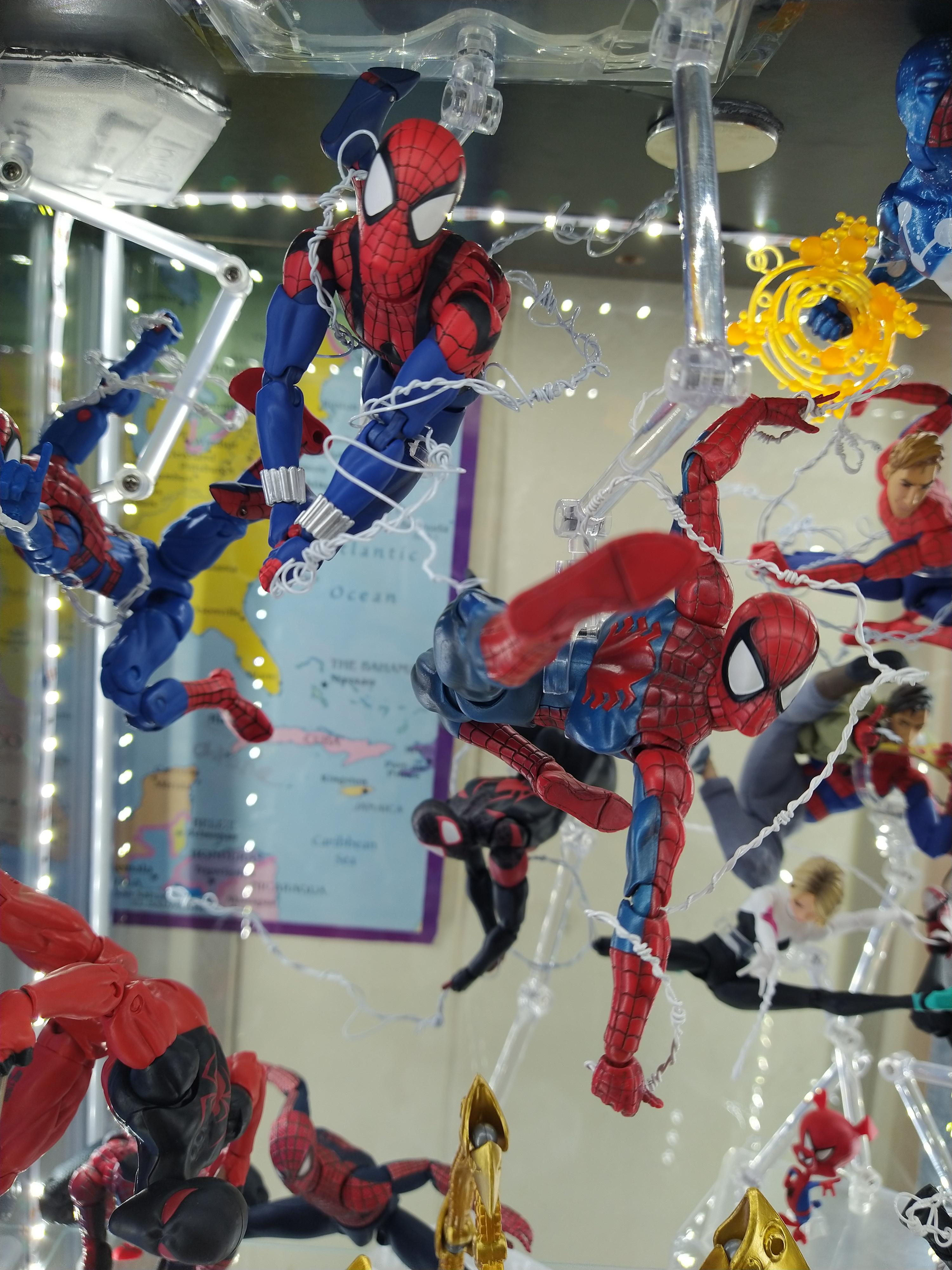 The 2 best 6 inch SpiderMen, Mafex Peter Parker The Amazing SpiderMan