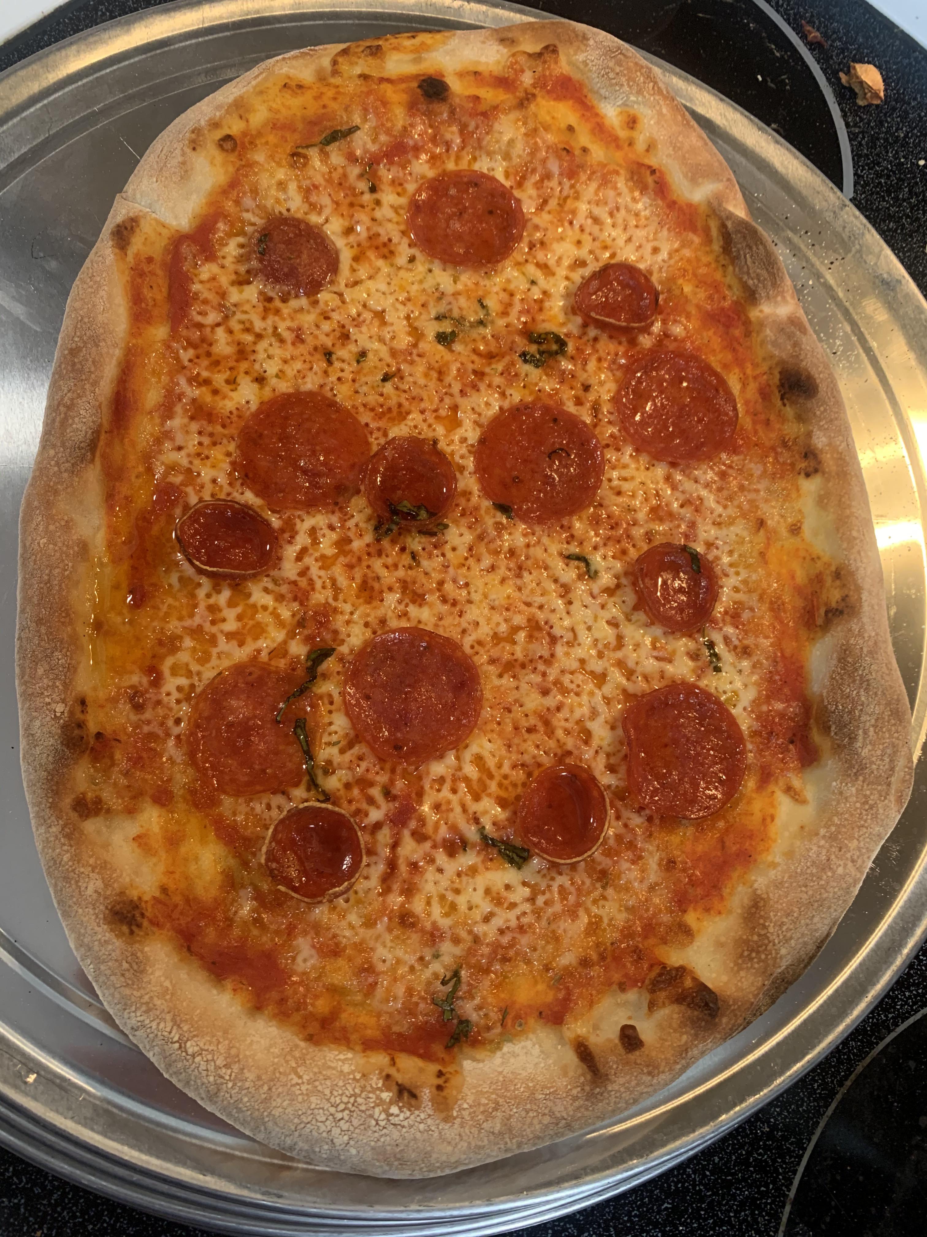 Hormel pepperoni, regular vs cup and crisp. r/Pizza