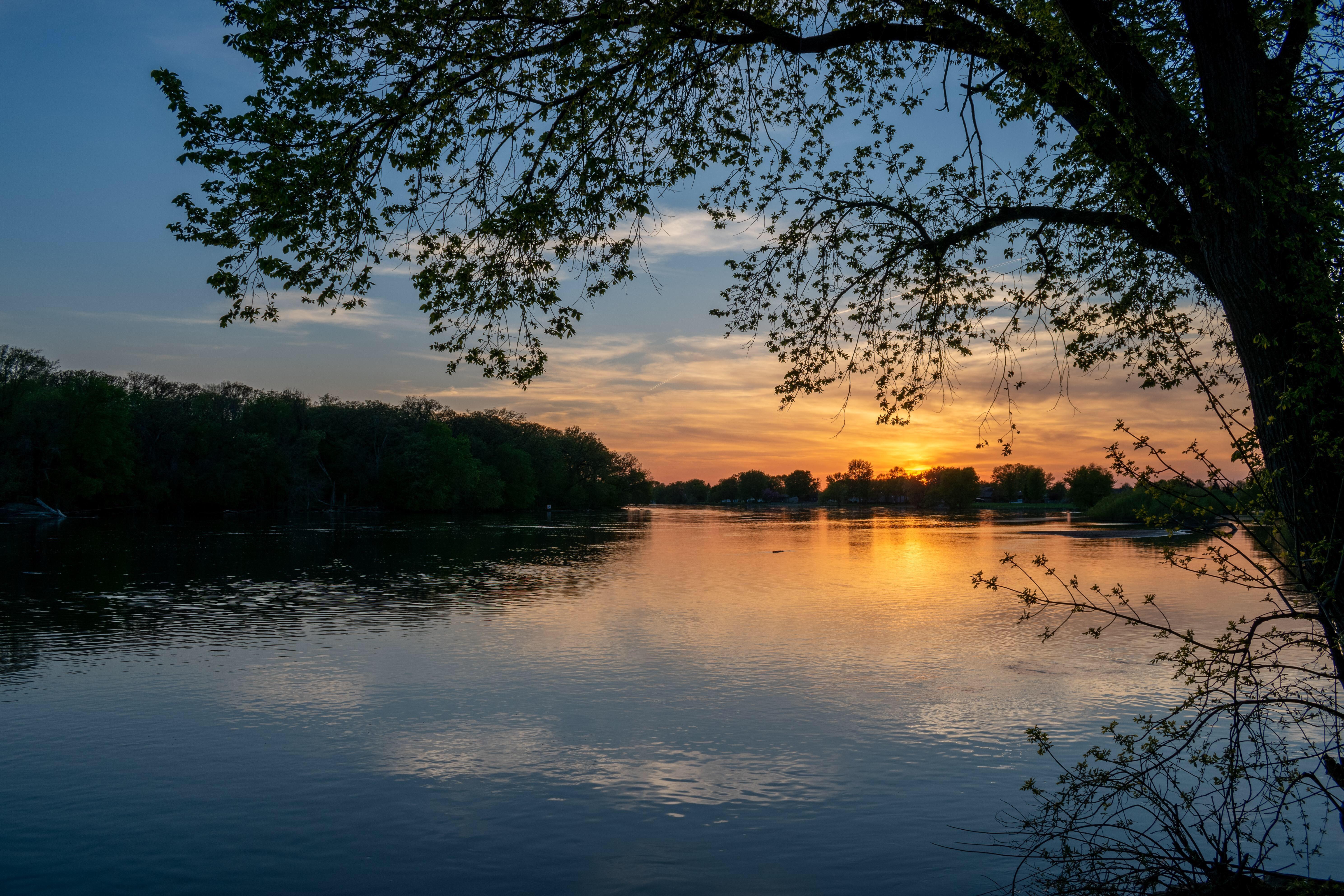 West Fork Des Moines River Sunset r/Iowa
