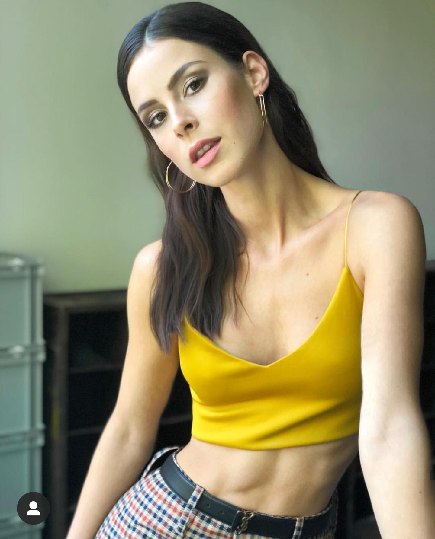 Lena Meyer Landrut Babybauch Foto / Nackt zum Hinschauen Lena Meyer