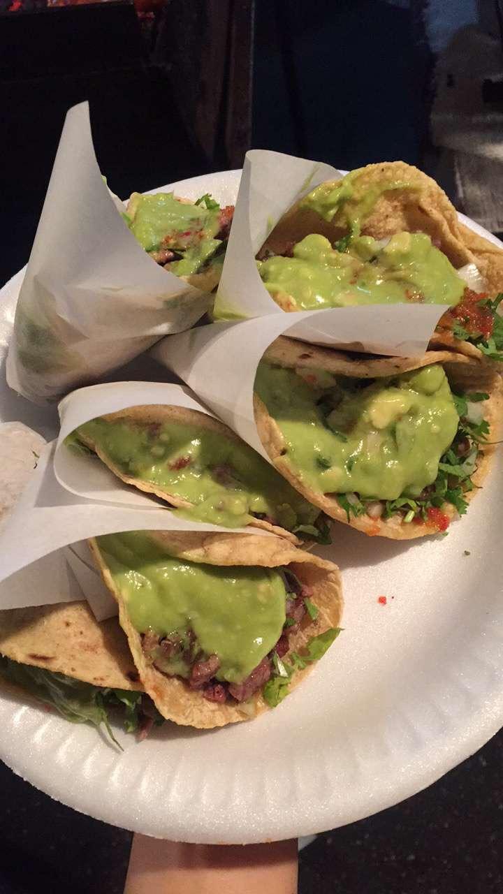 [I Ate] Carne Asada Tacos with homemade Tortillas r/PrettyFood