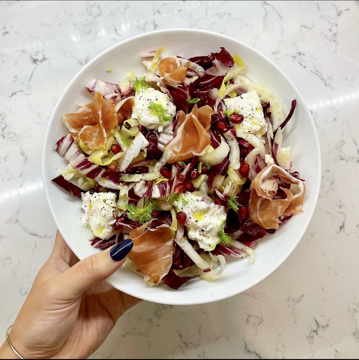 [Homemade] Salad with Prosciutto, Burrata, Endive, Radicchio, Fennel, Red Onions, Pomegranate
