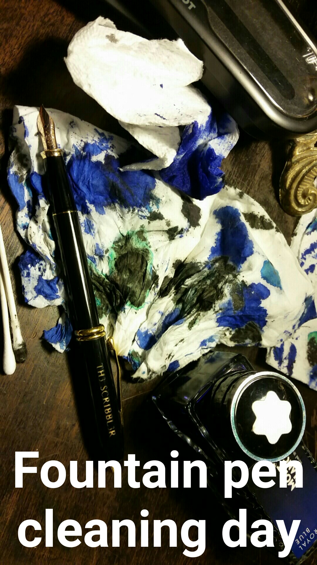 Goulet pens video showed me how to clean the fountain pen properly, now