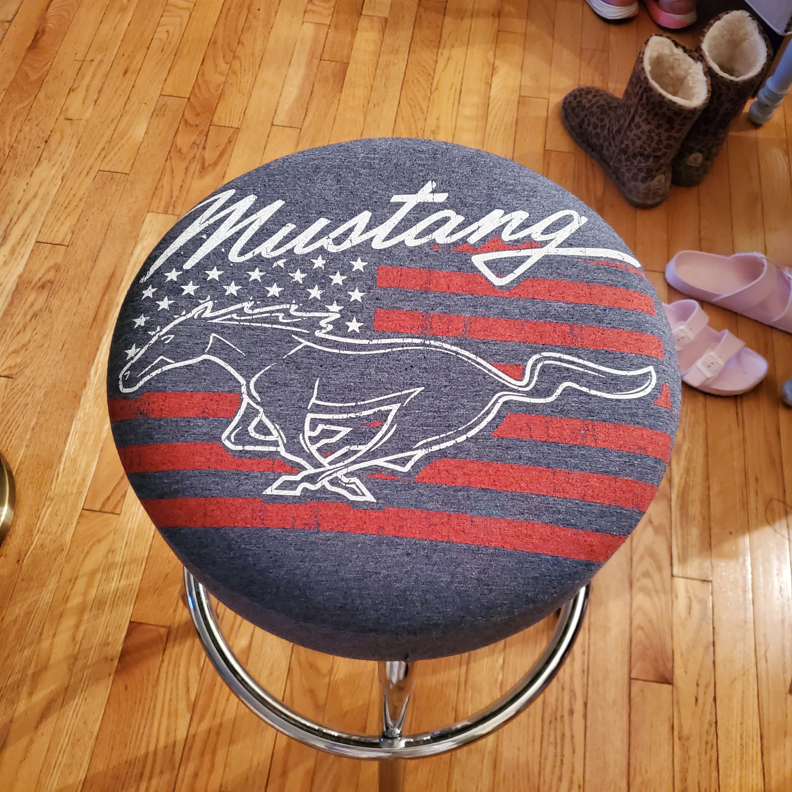 My Ford stool had a rip in it, so I DIY'd a new cover with a tshirt I