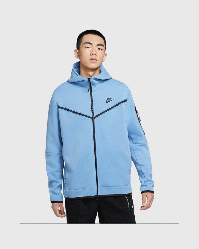 Was this tech fleece ever released? (Baby blue with black stripe) r/Nike