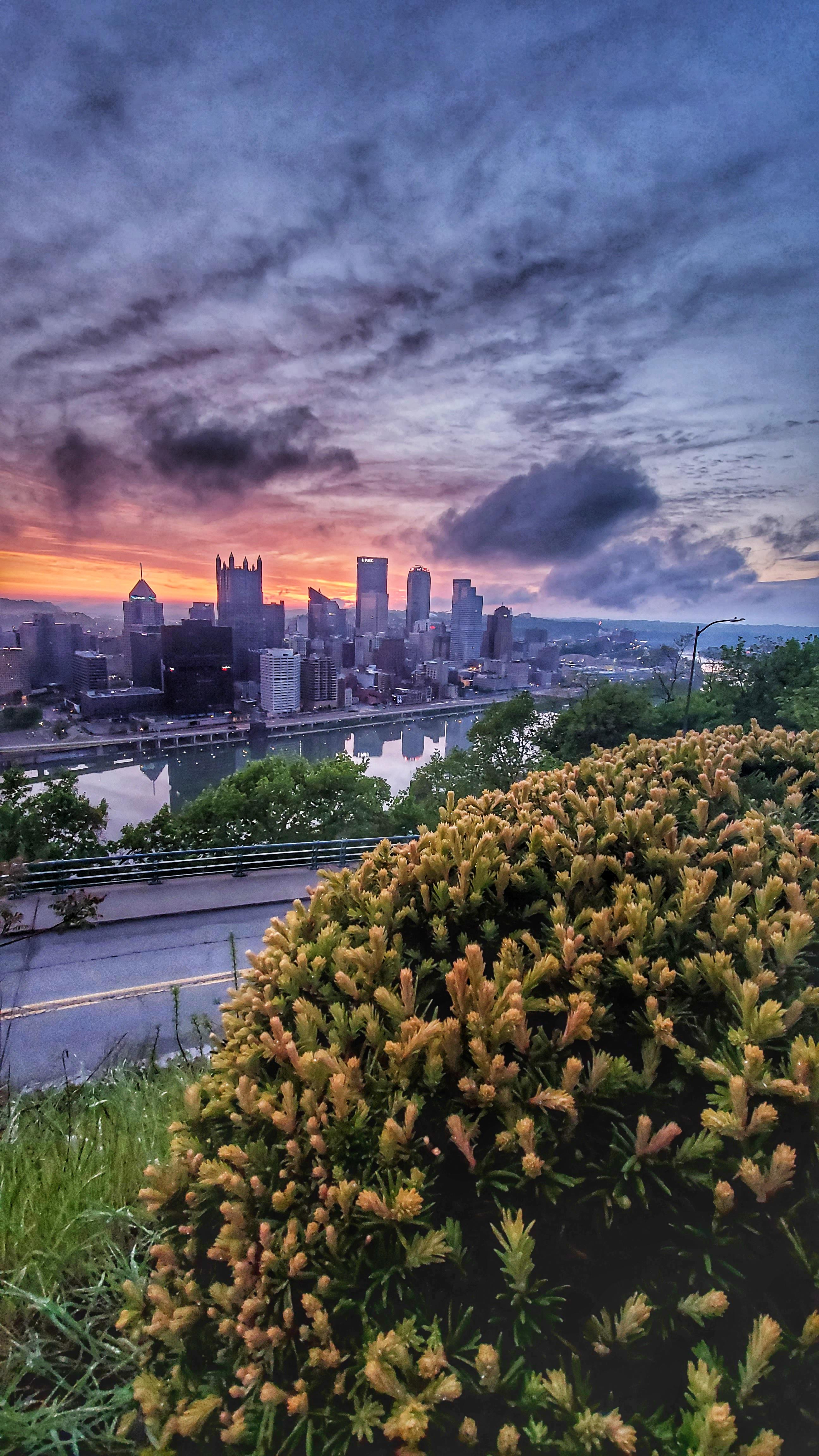 Pittsburgh sunrises light r/pittsburgh