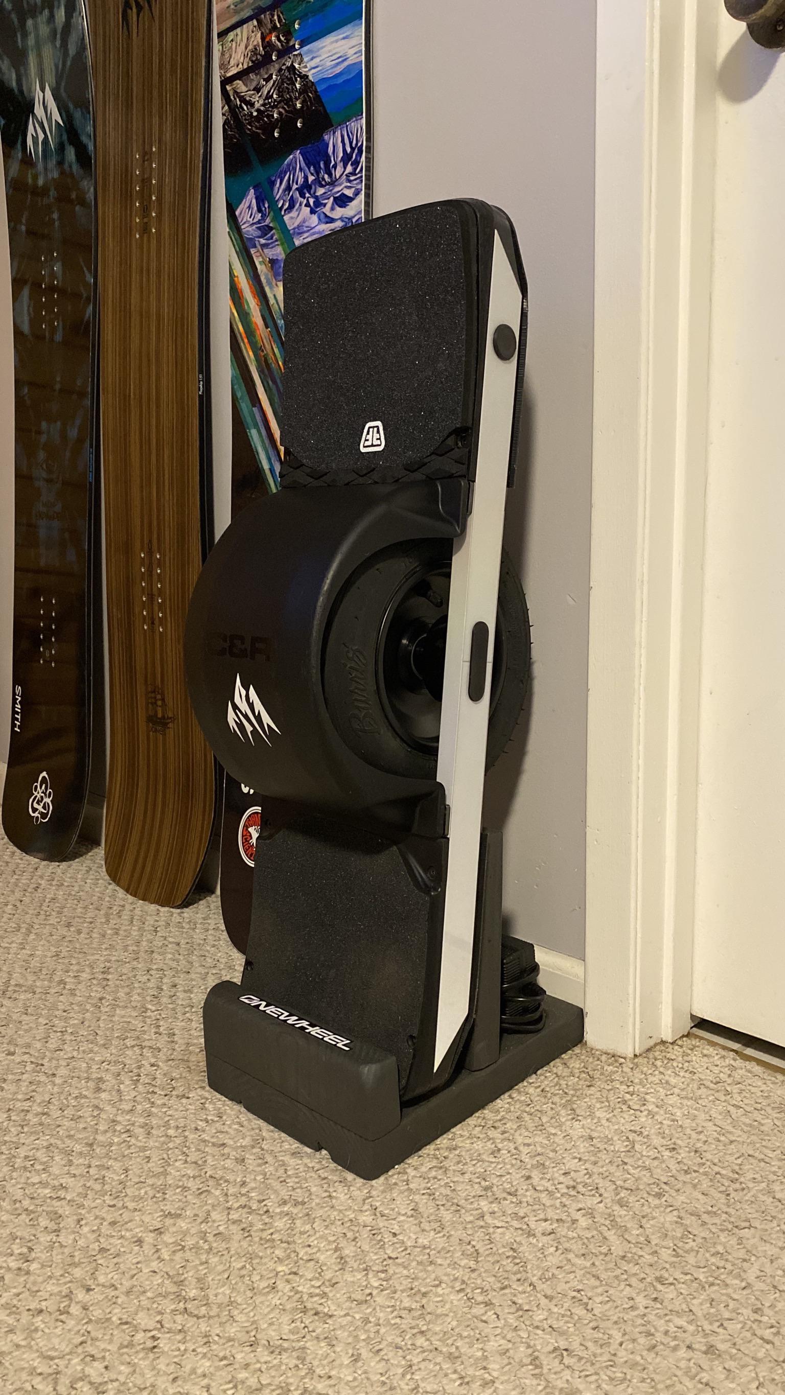 I added some upgrades over the weekend. Reflective sidekicks, Flight Deck and Badger bearing