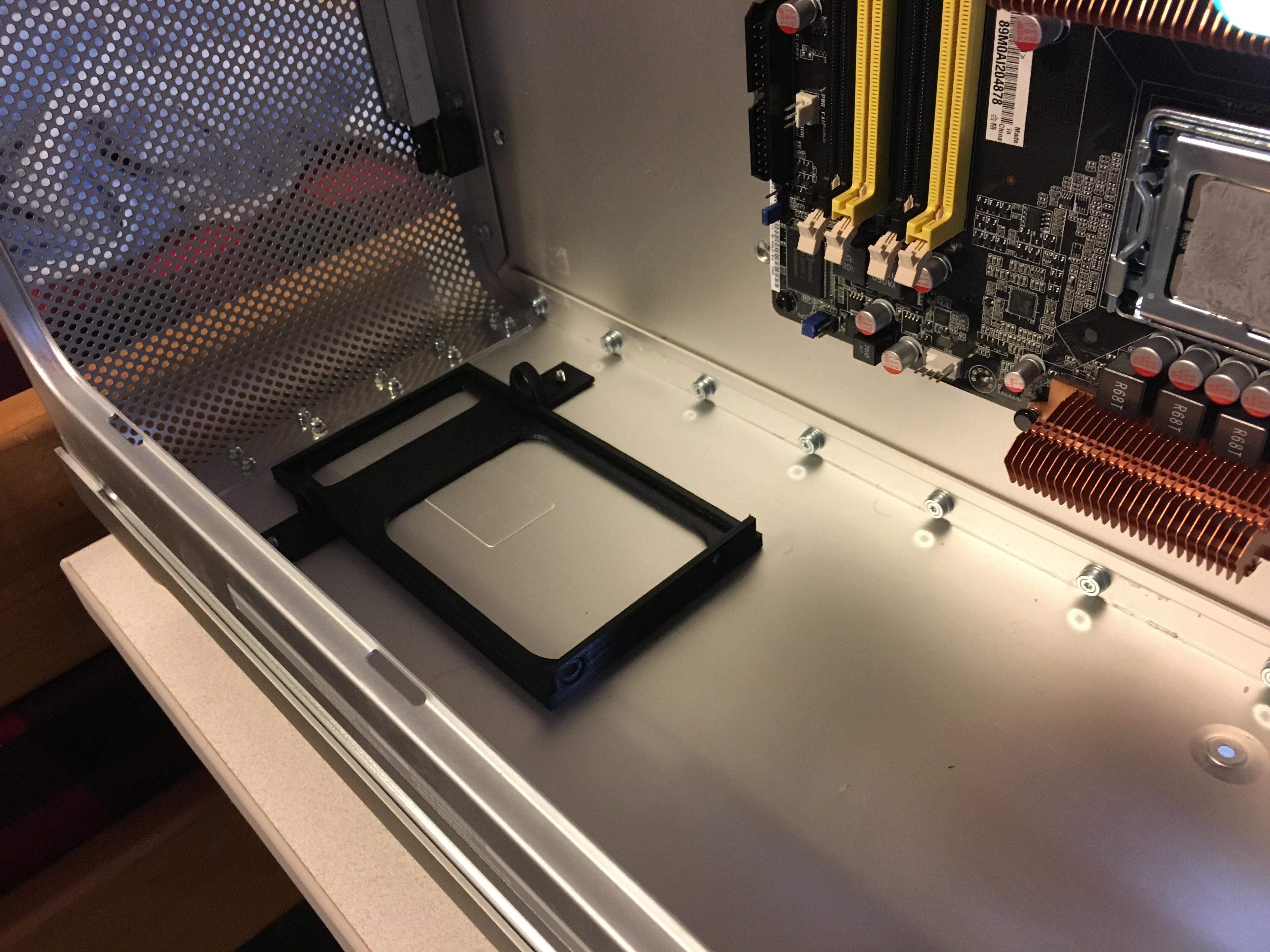 ATX power supply adapter for an Apple G5 desktop case mod