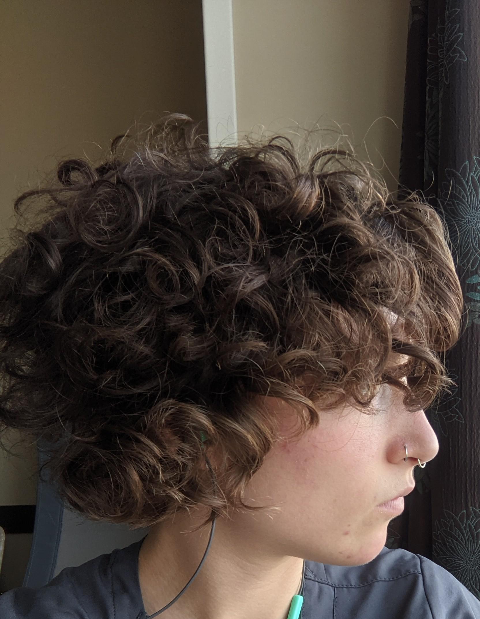 HELP, how to get "rain effect curls"? My hair only looks this great