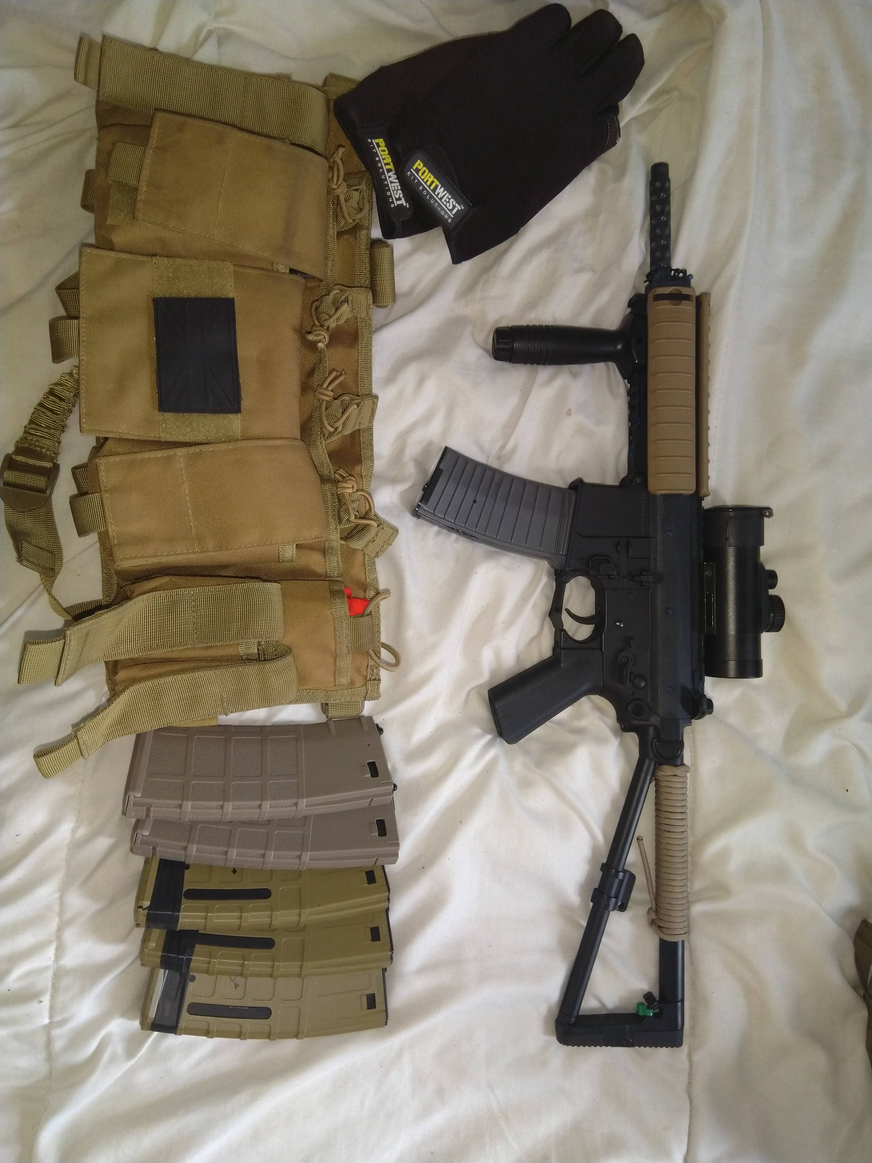 new to the reddit. rate my gear. r/airsoft