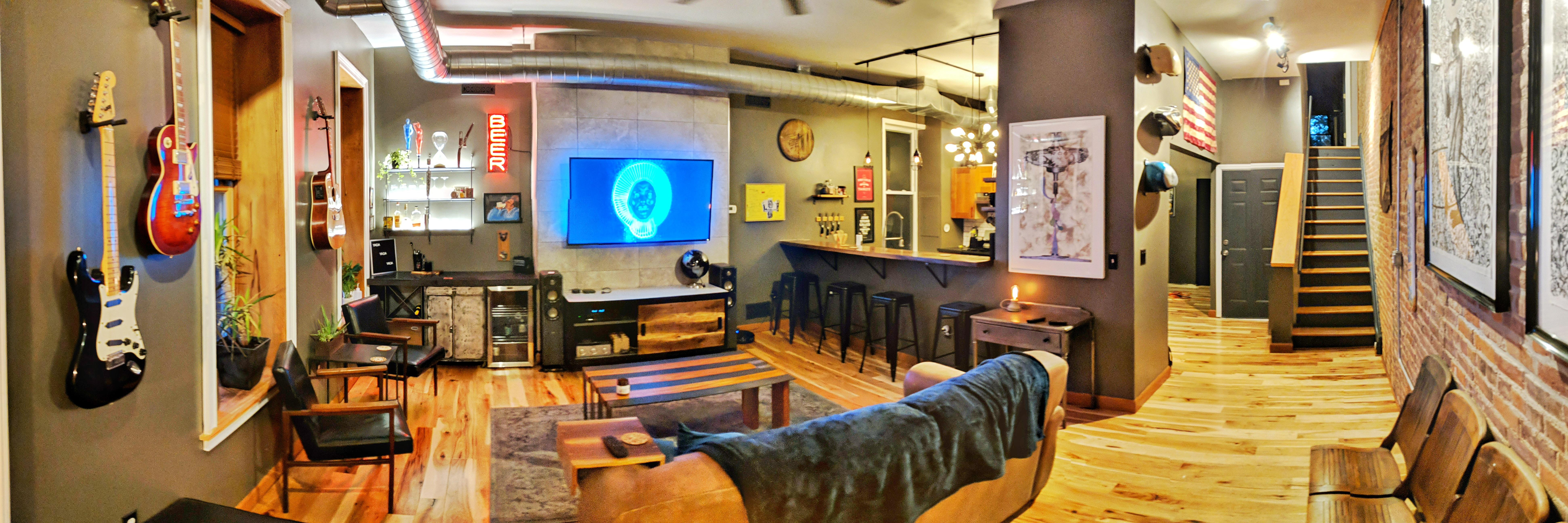 Pittsburgh Loft r/malelivingspace