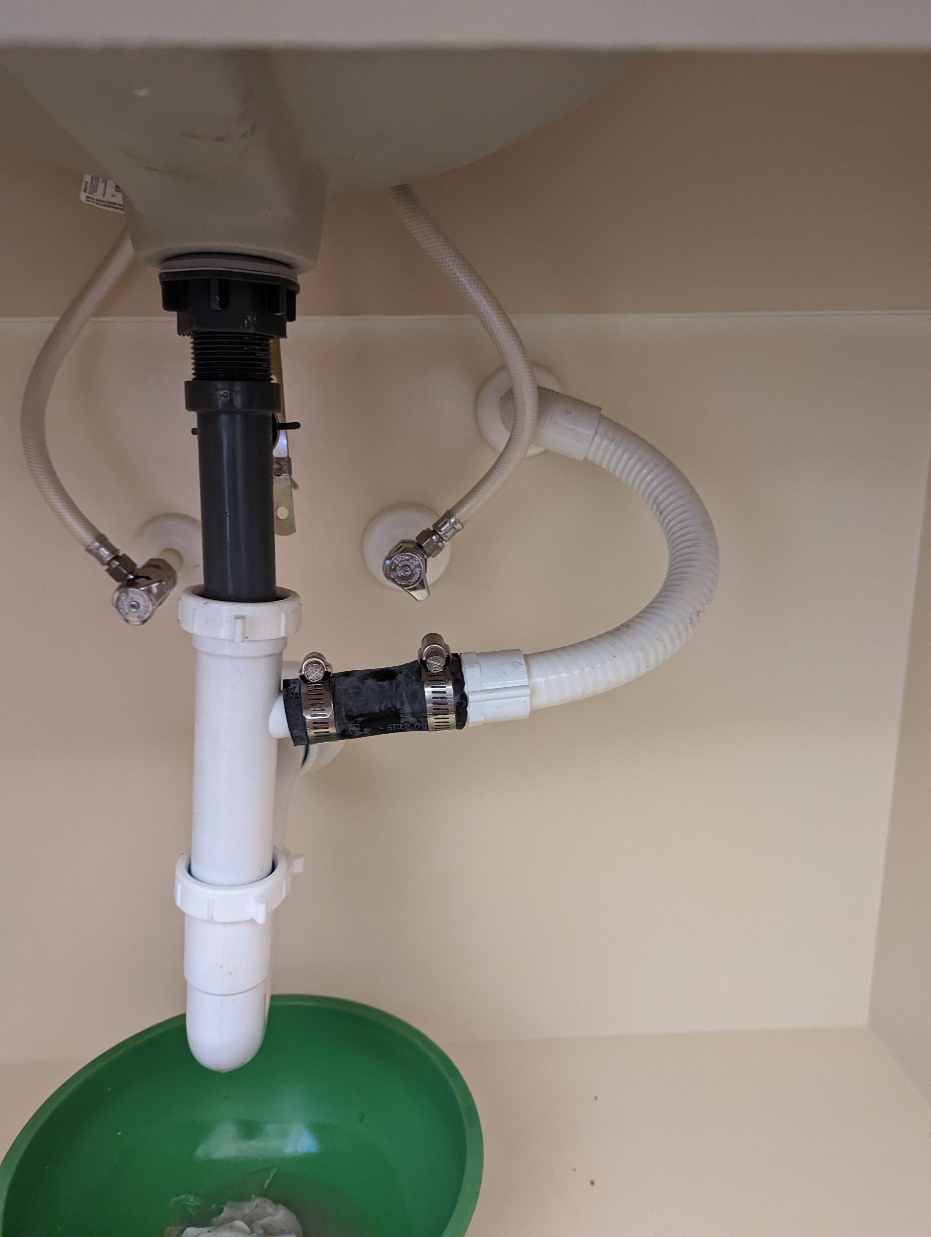 What is this pipe? 2nd floor Bathroom sink. r/Plumbing