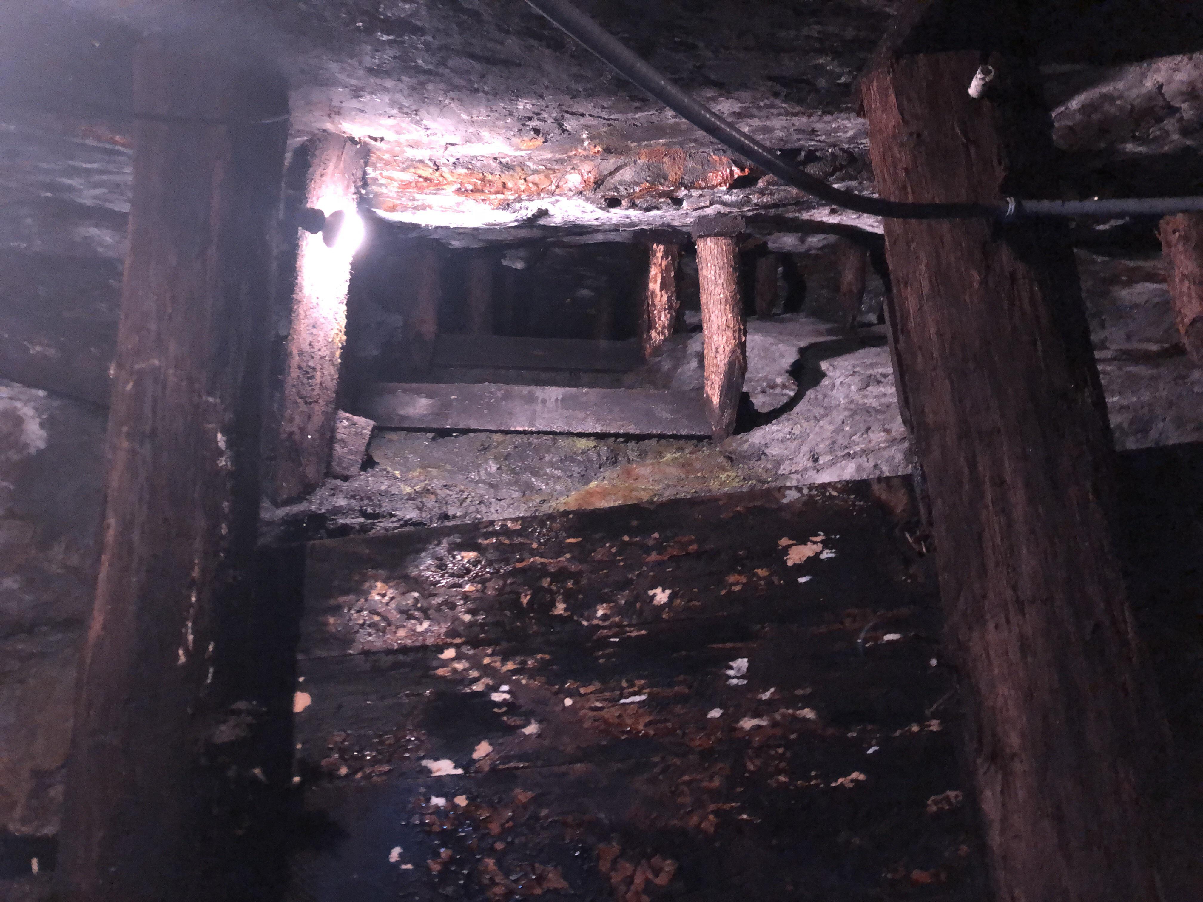 An abandoned strip mine in Elysburg PA r/pics